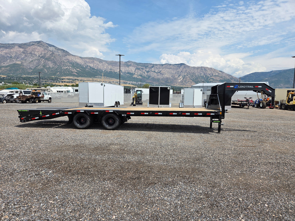 Loadtrail 28' Low Pro Gooseneck MAX Ramp