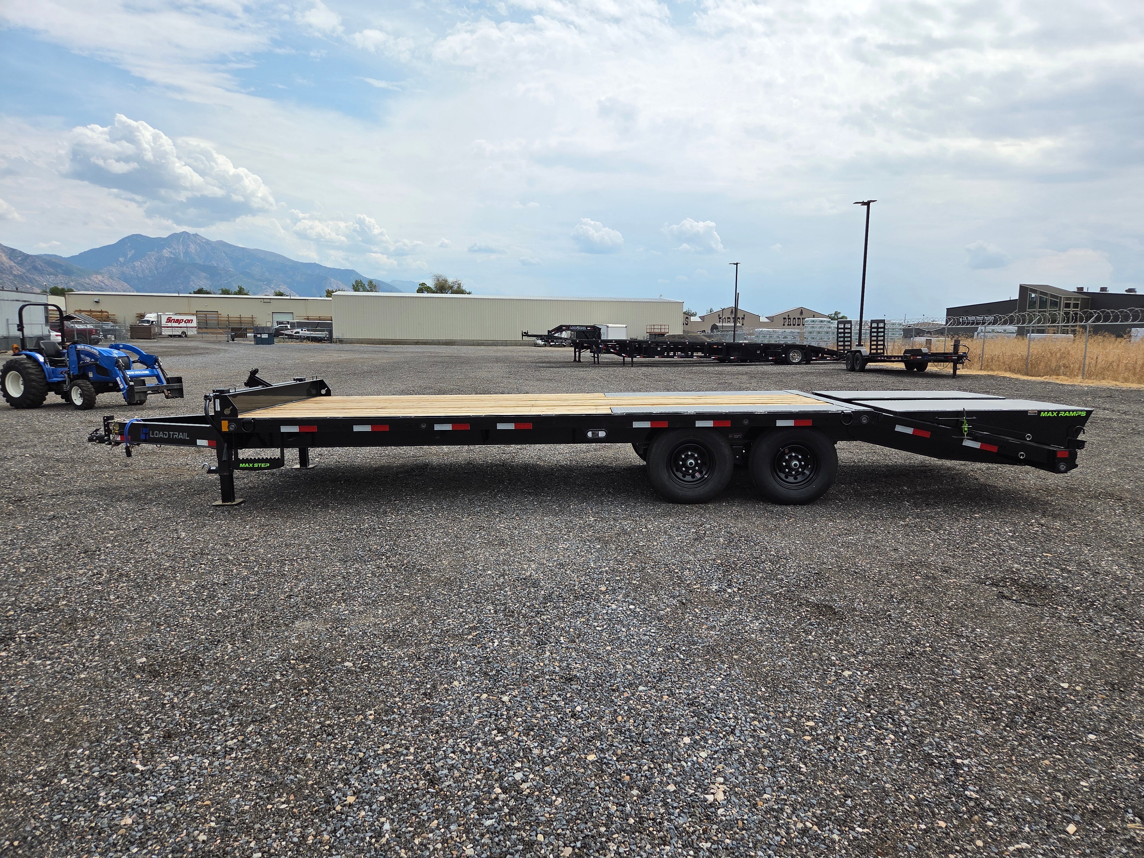 24' Flatbed Loadtrail