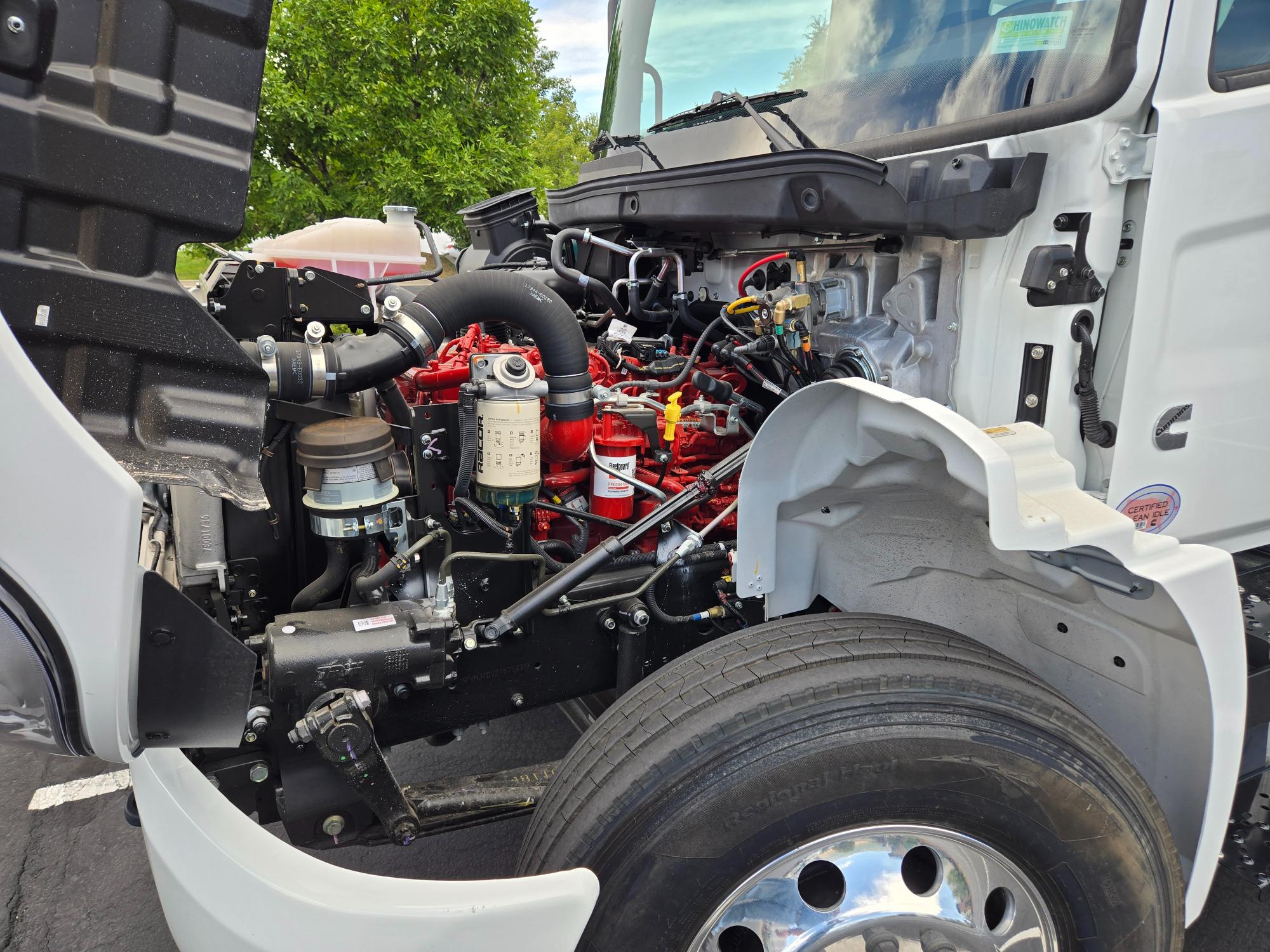 2026 HINO 26' Box Truck Demo