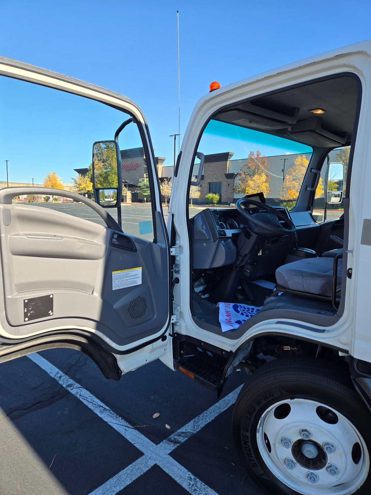 USED 2016 ISUZU NQR 16' BOX TRUCK