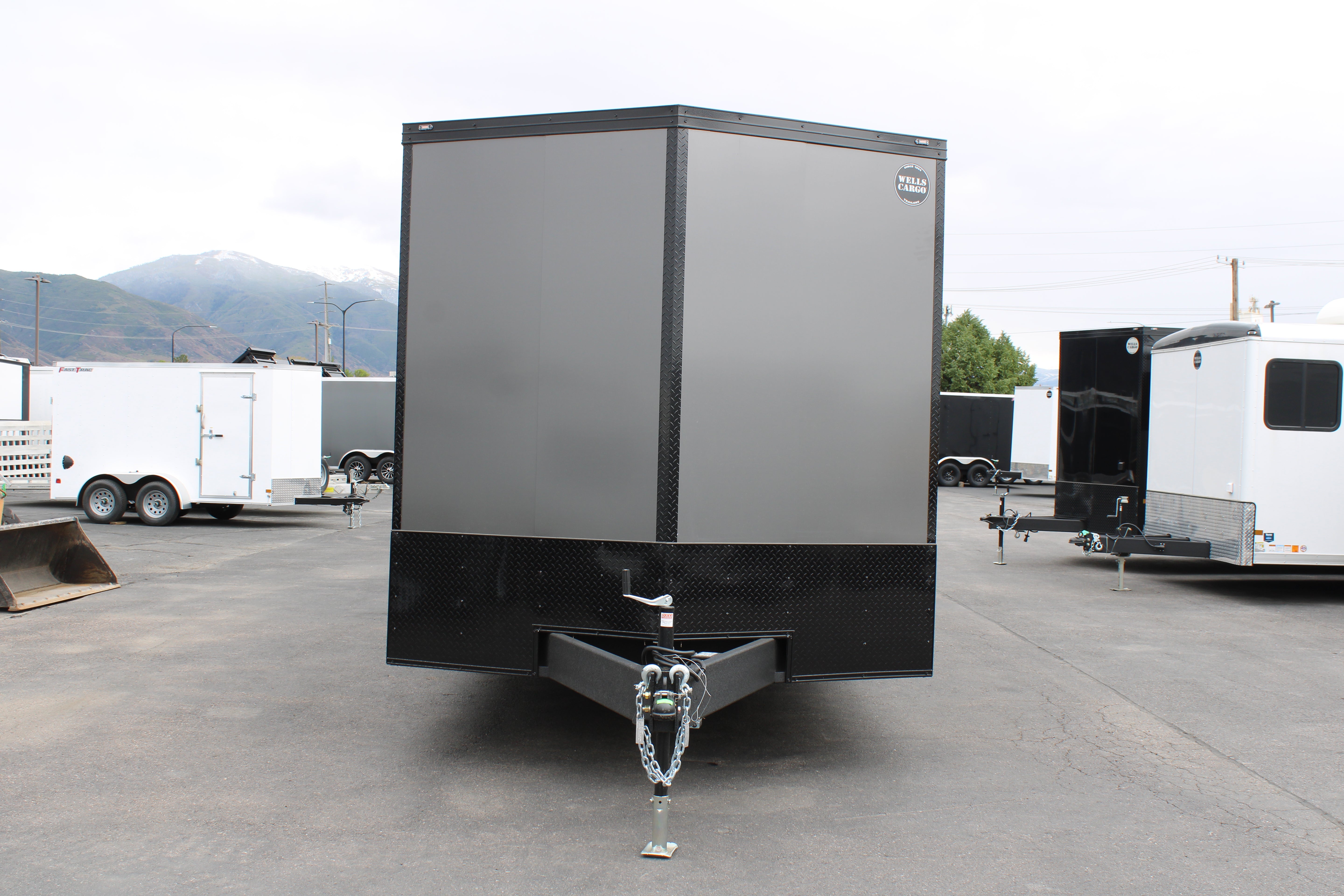 Wells Cargo 28' Enclosed
