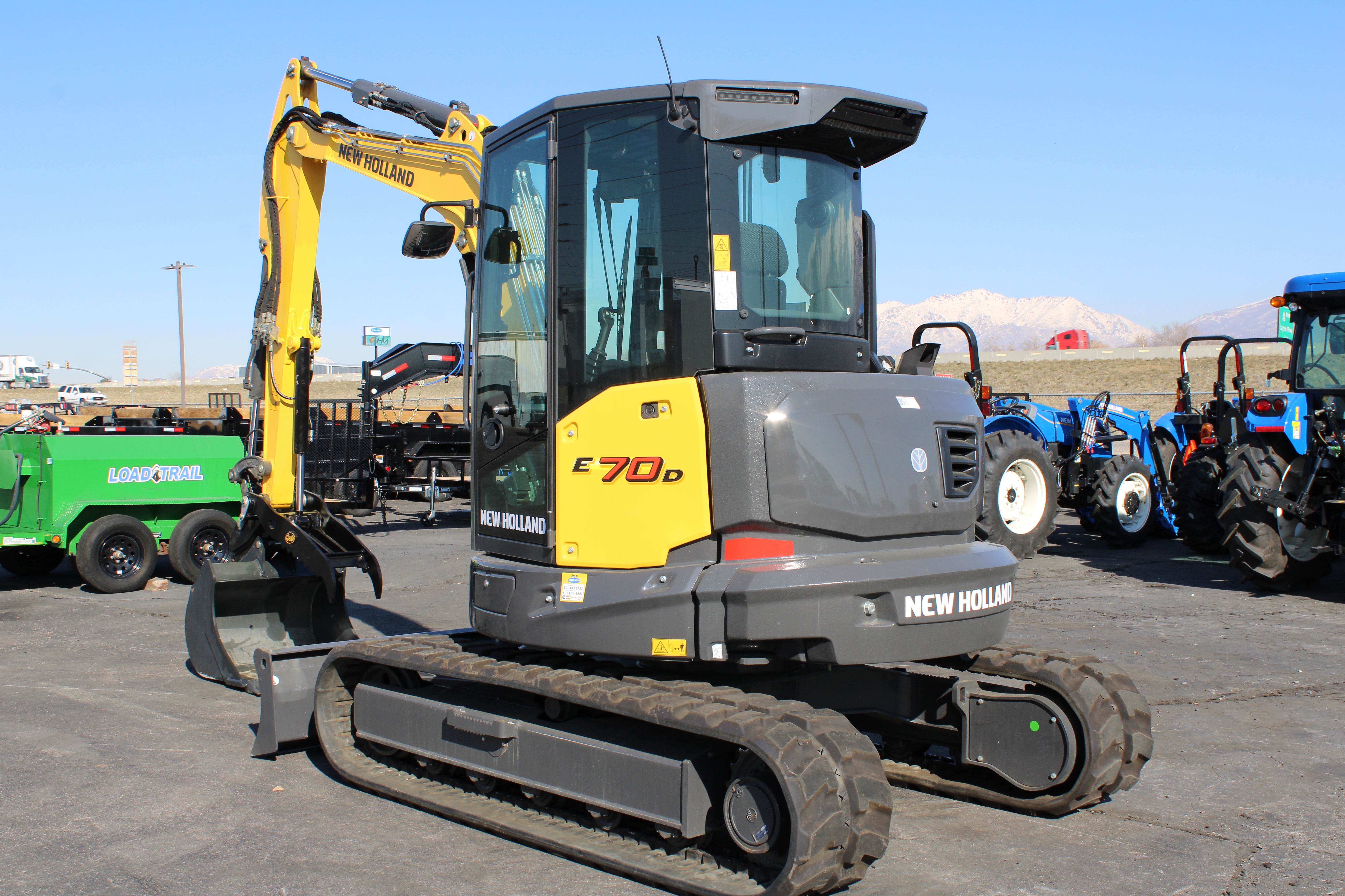 New Holland E70D Excavator
