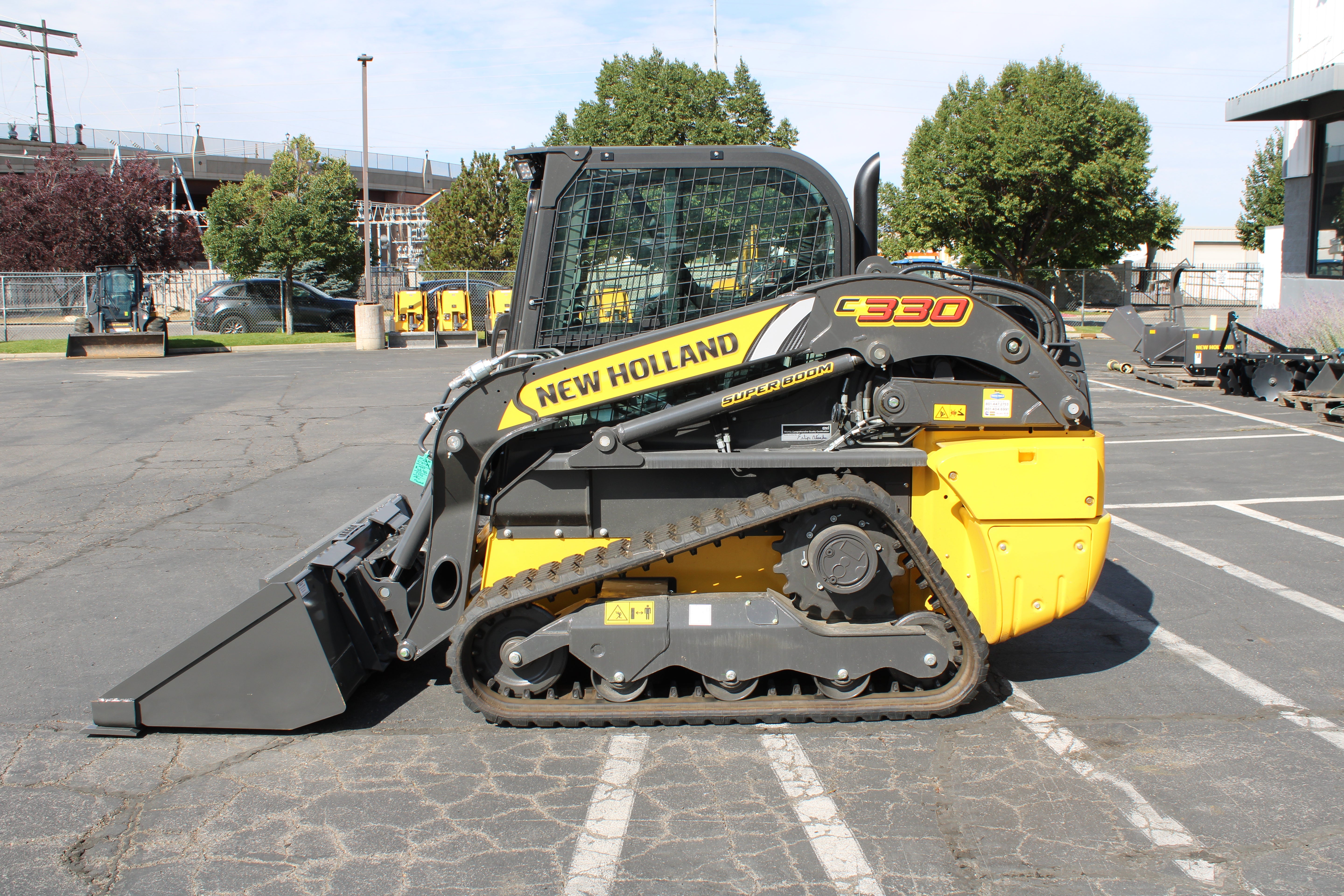 New Holland C330