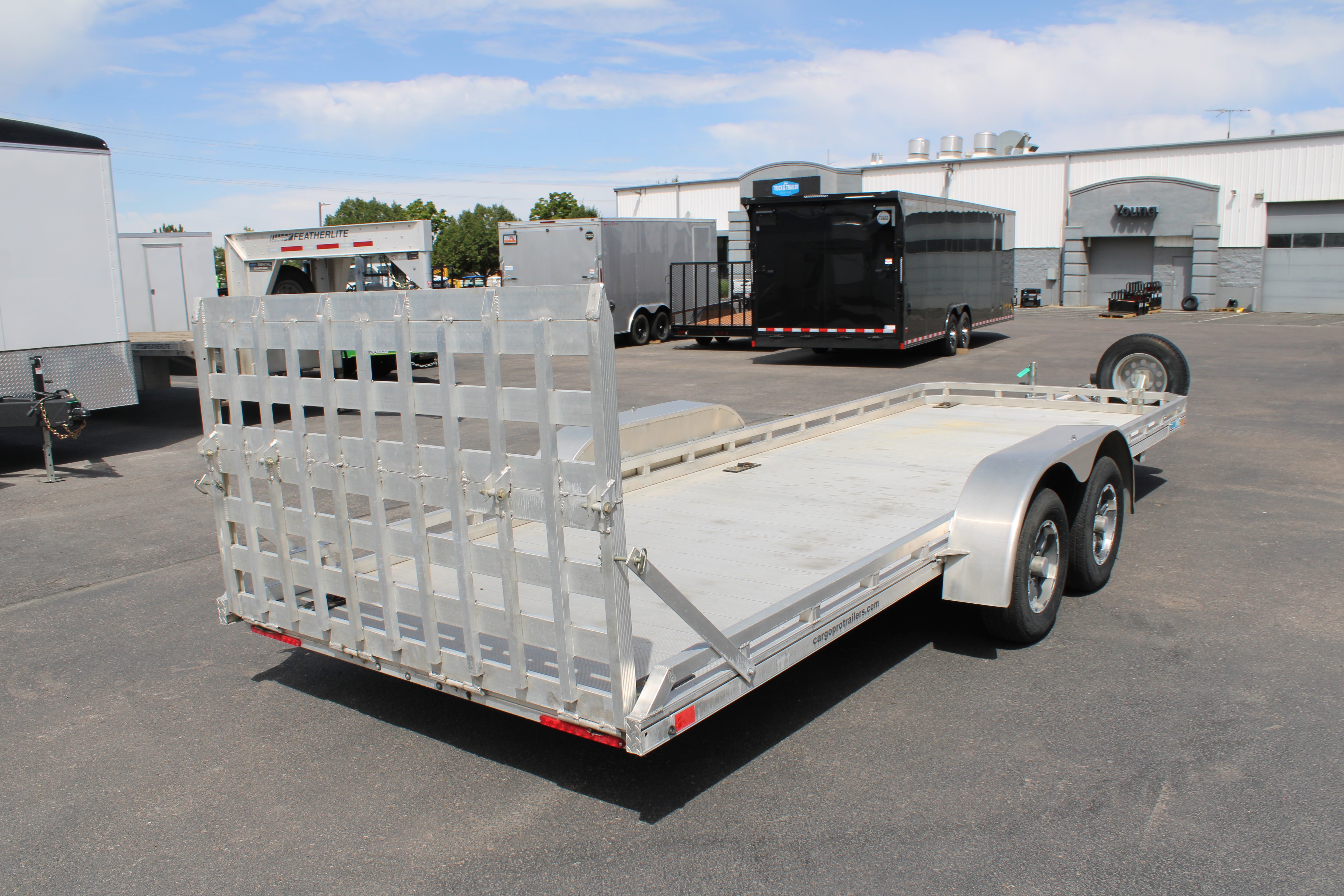 Used Alcom 20' Trailer