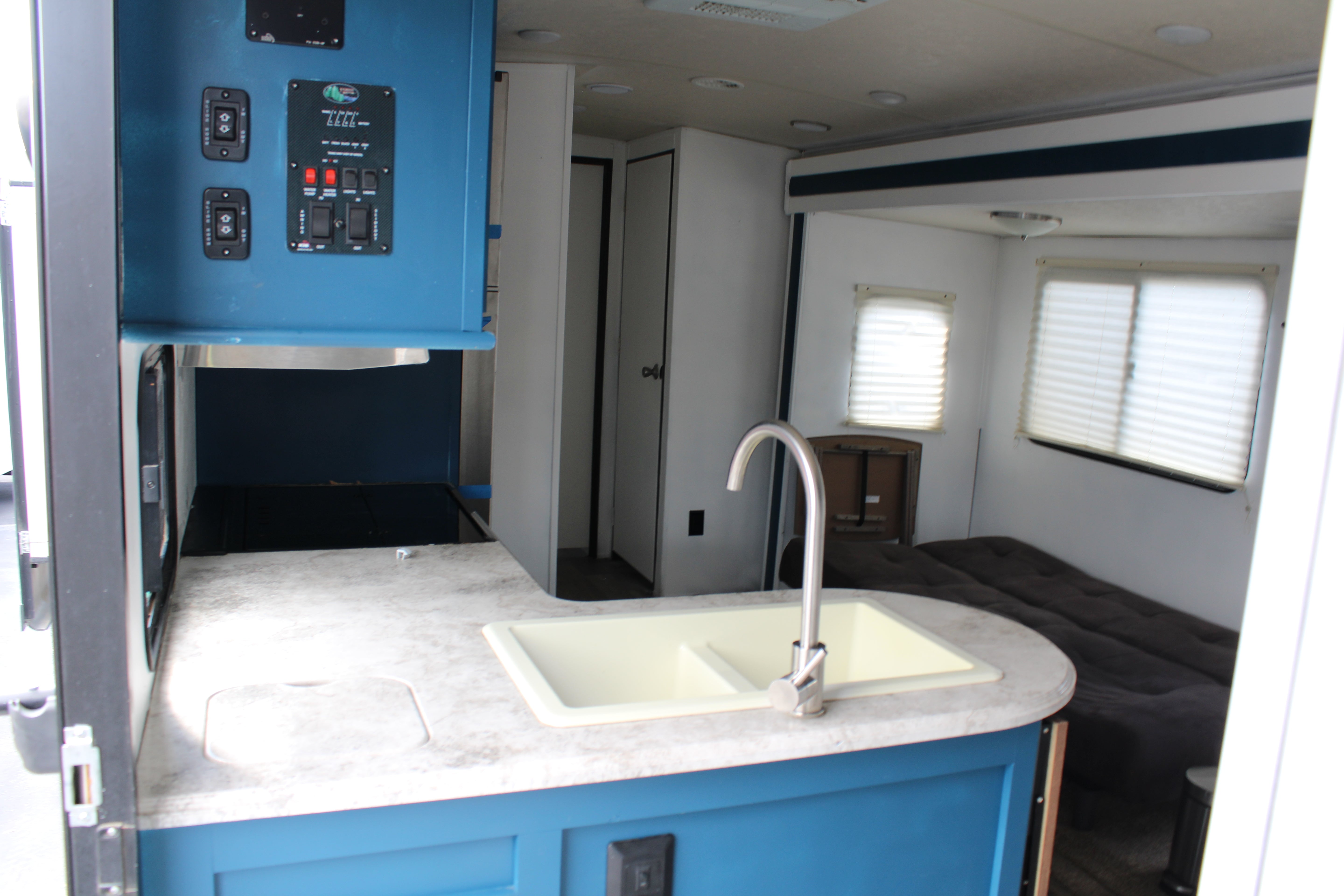 Forest River Rouge RV