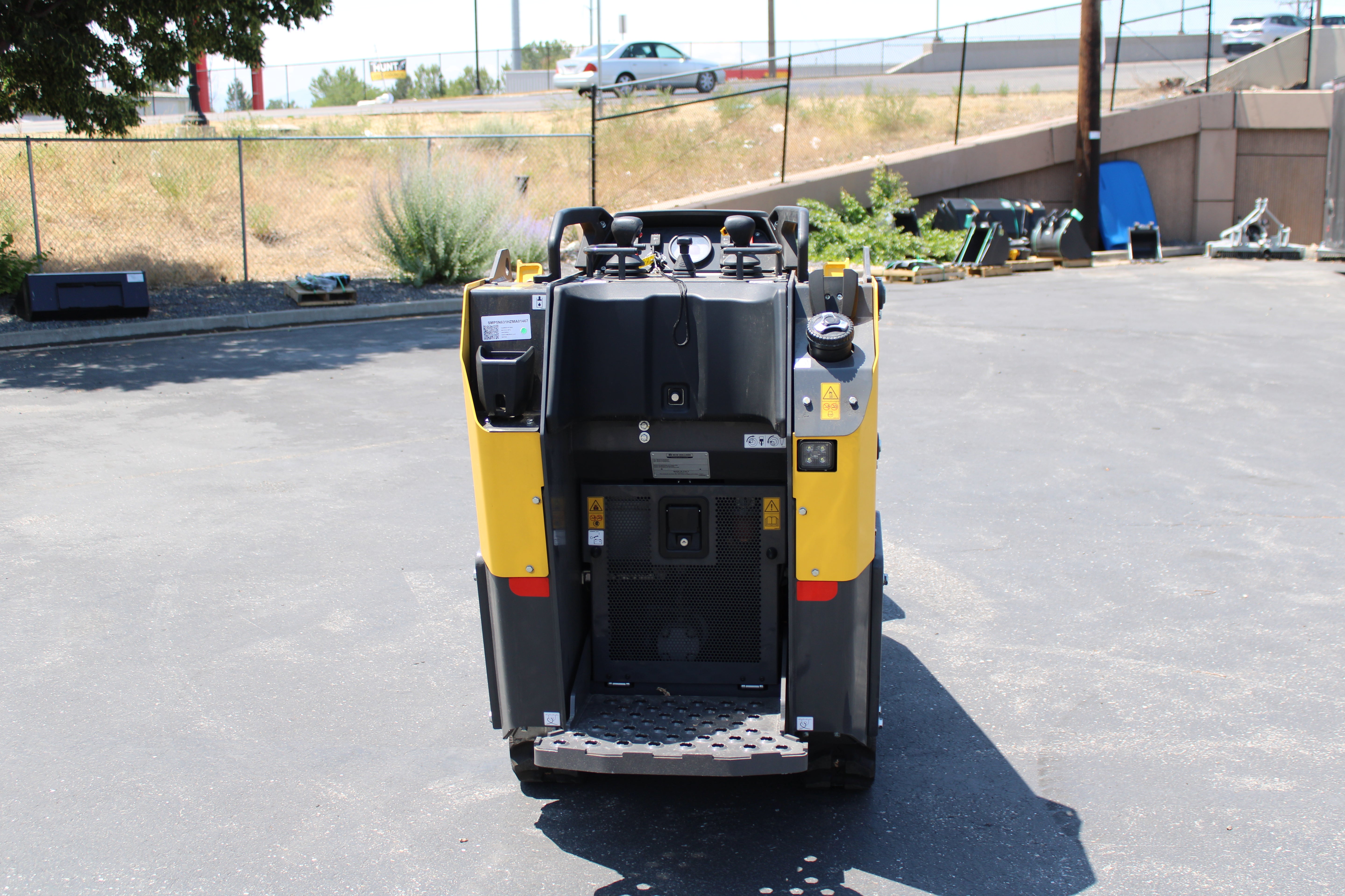 New Holland C314 Mini Skidsteer