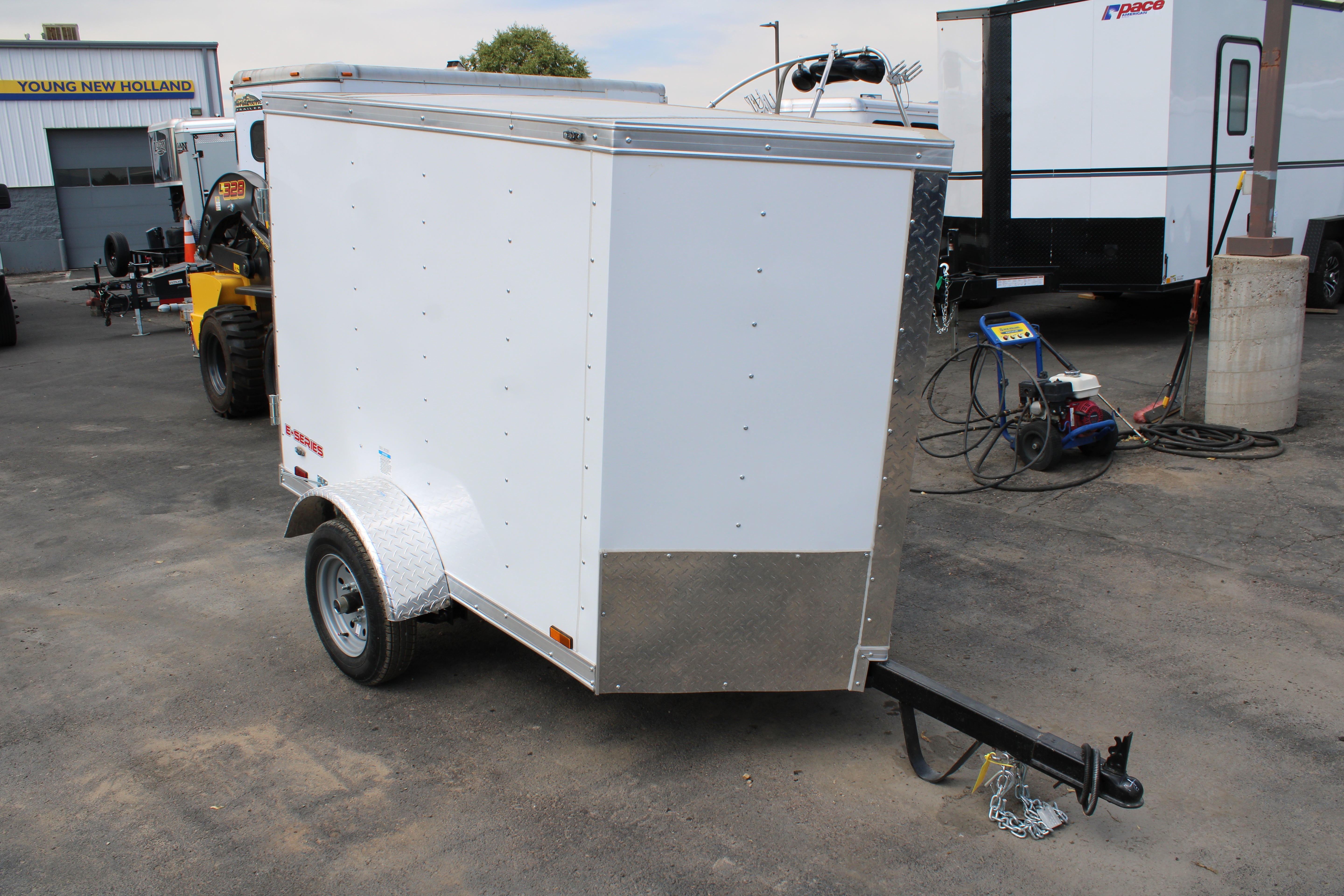 Cargo Mate 4 x 6 Cargo Trailer W/ Single Swing Door
