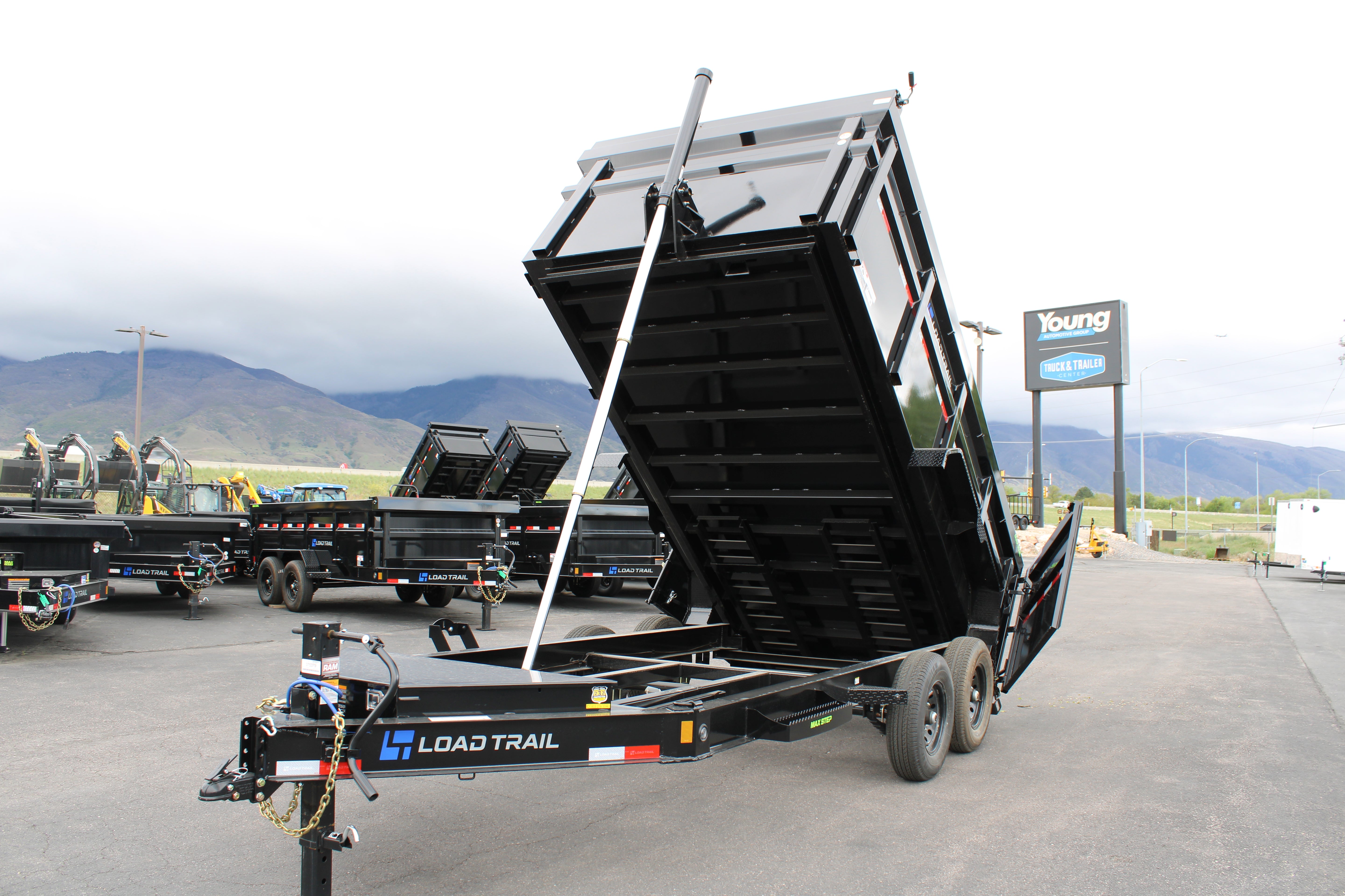 Loadtrail Low-Pro Dump Trailer 14'