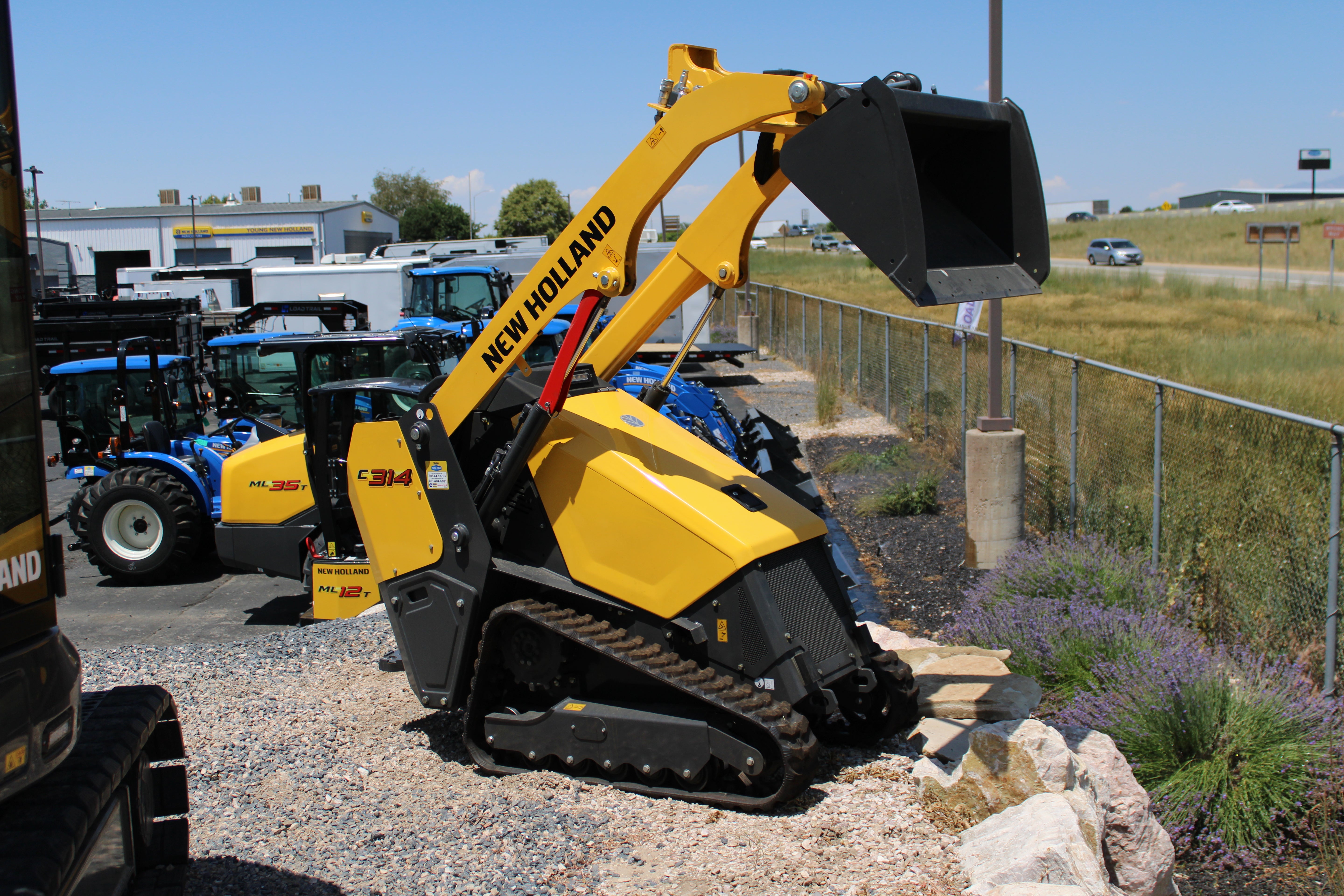 New Holland C314 Mini Skidsteer