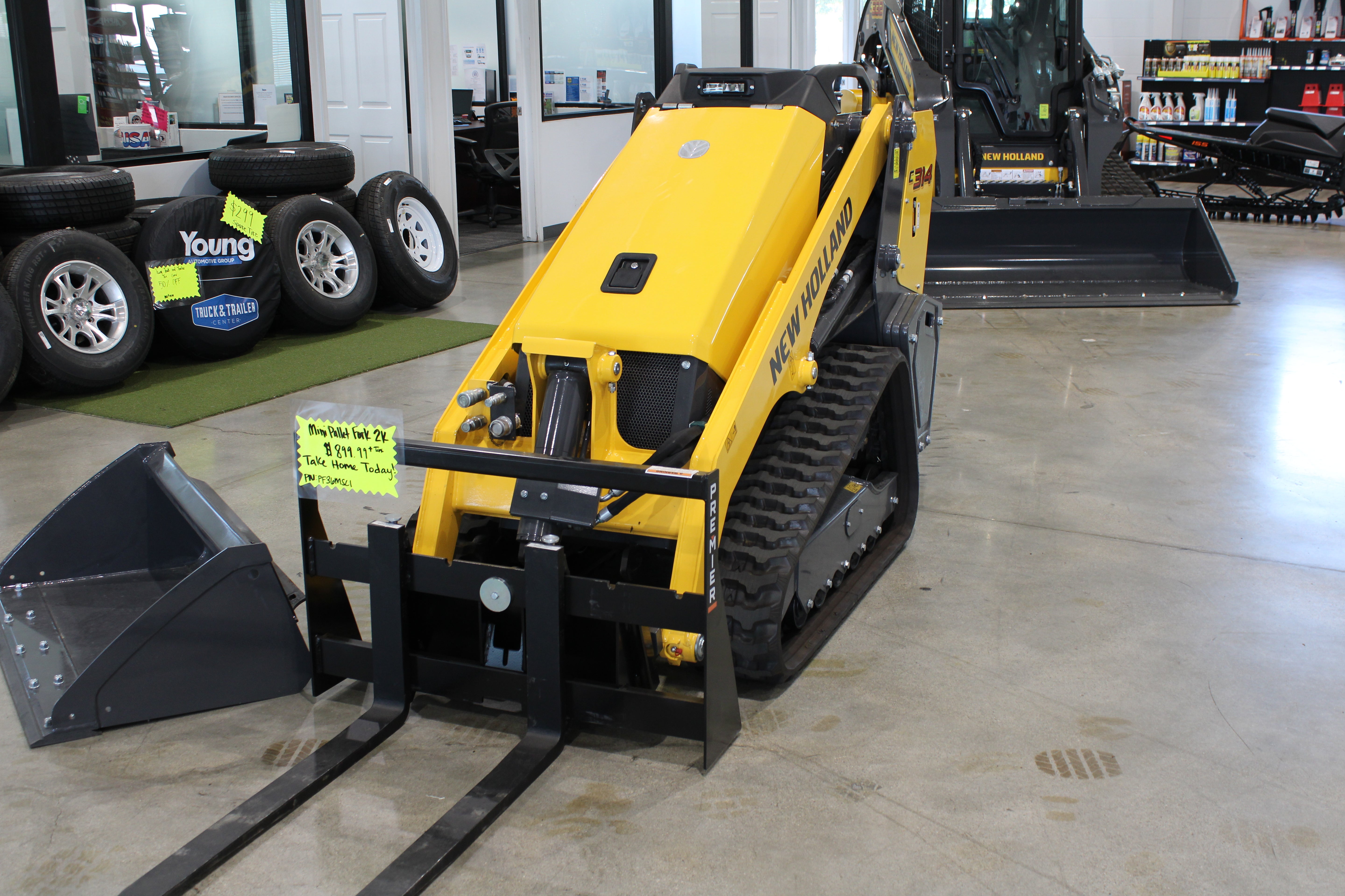 New Holland C314 Mini Skidsteer