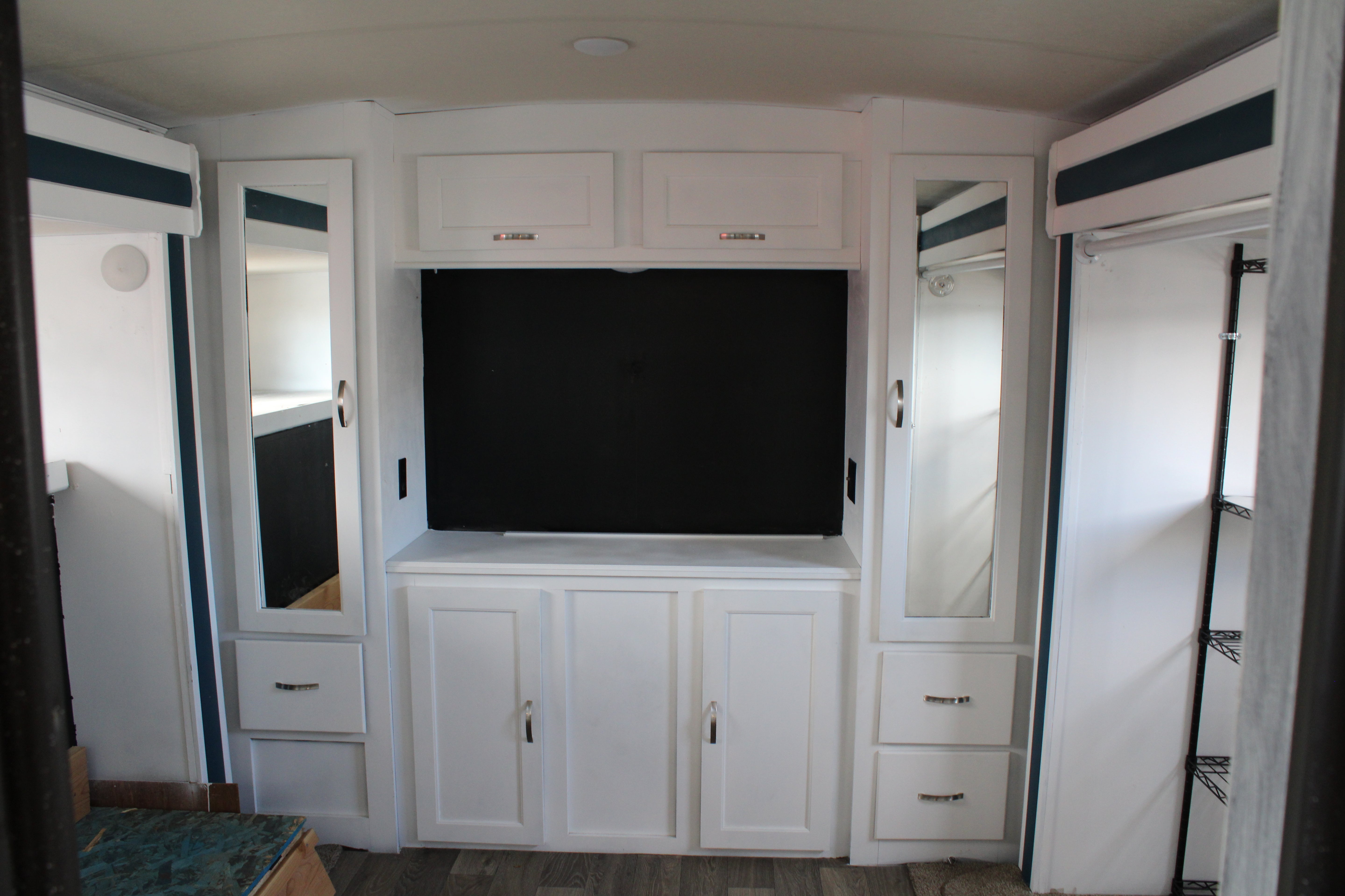 Forest River Rouge RV