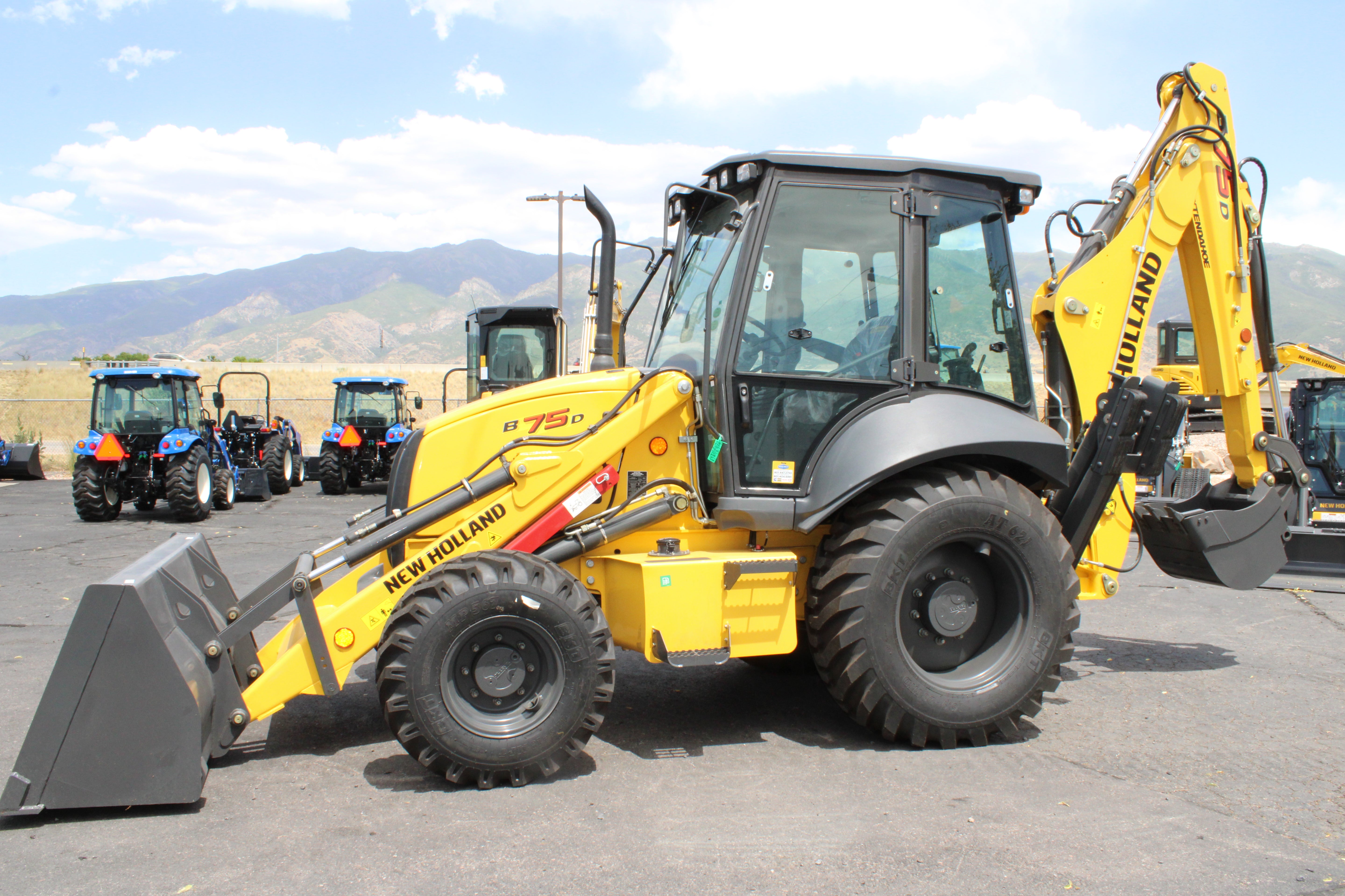 New Holland B75D Backhoe