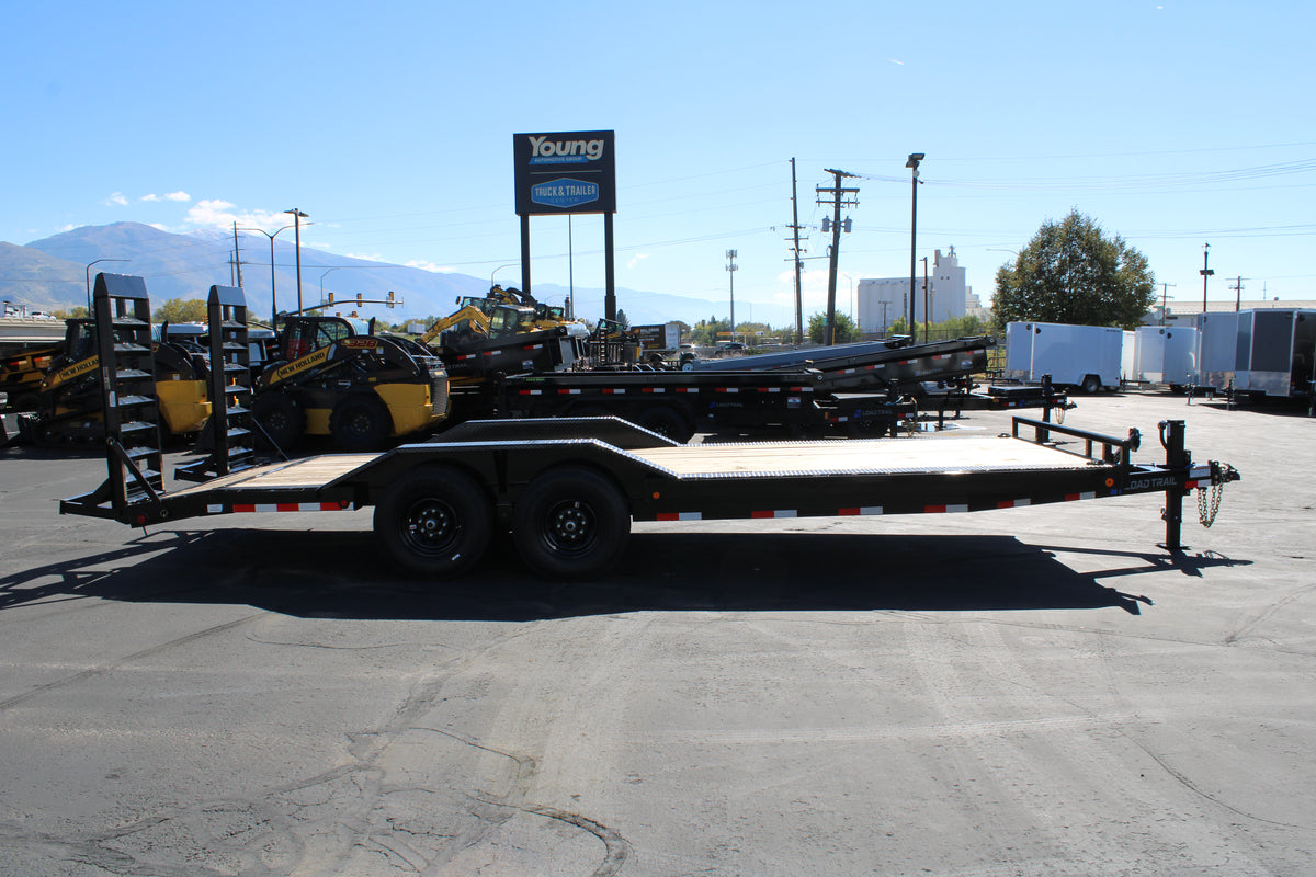 Loadtrail 22' Flatbed Drive Over Fenders