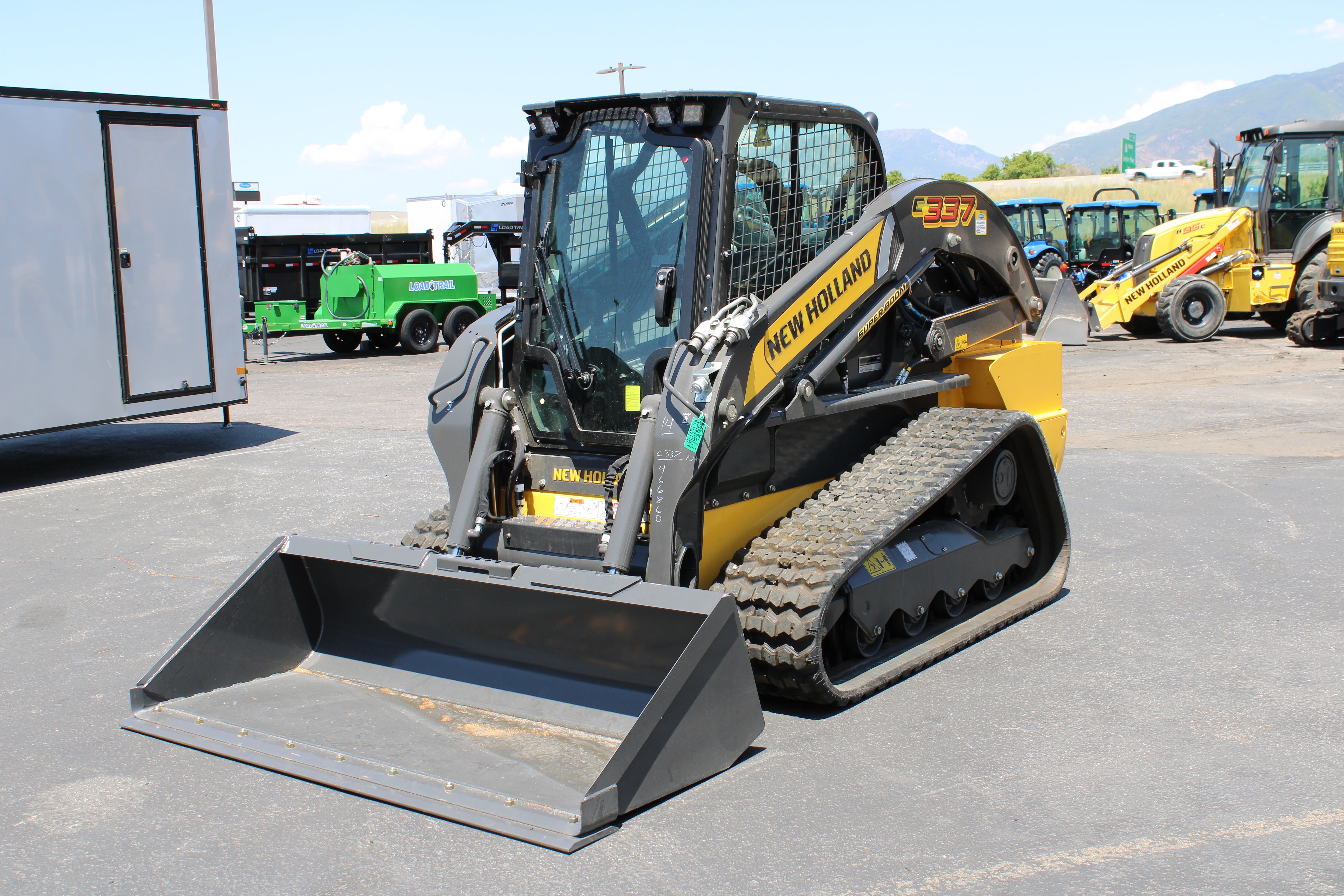 2025 New Holland C337 Skidsteer