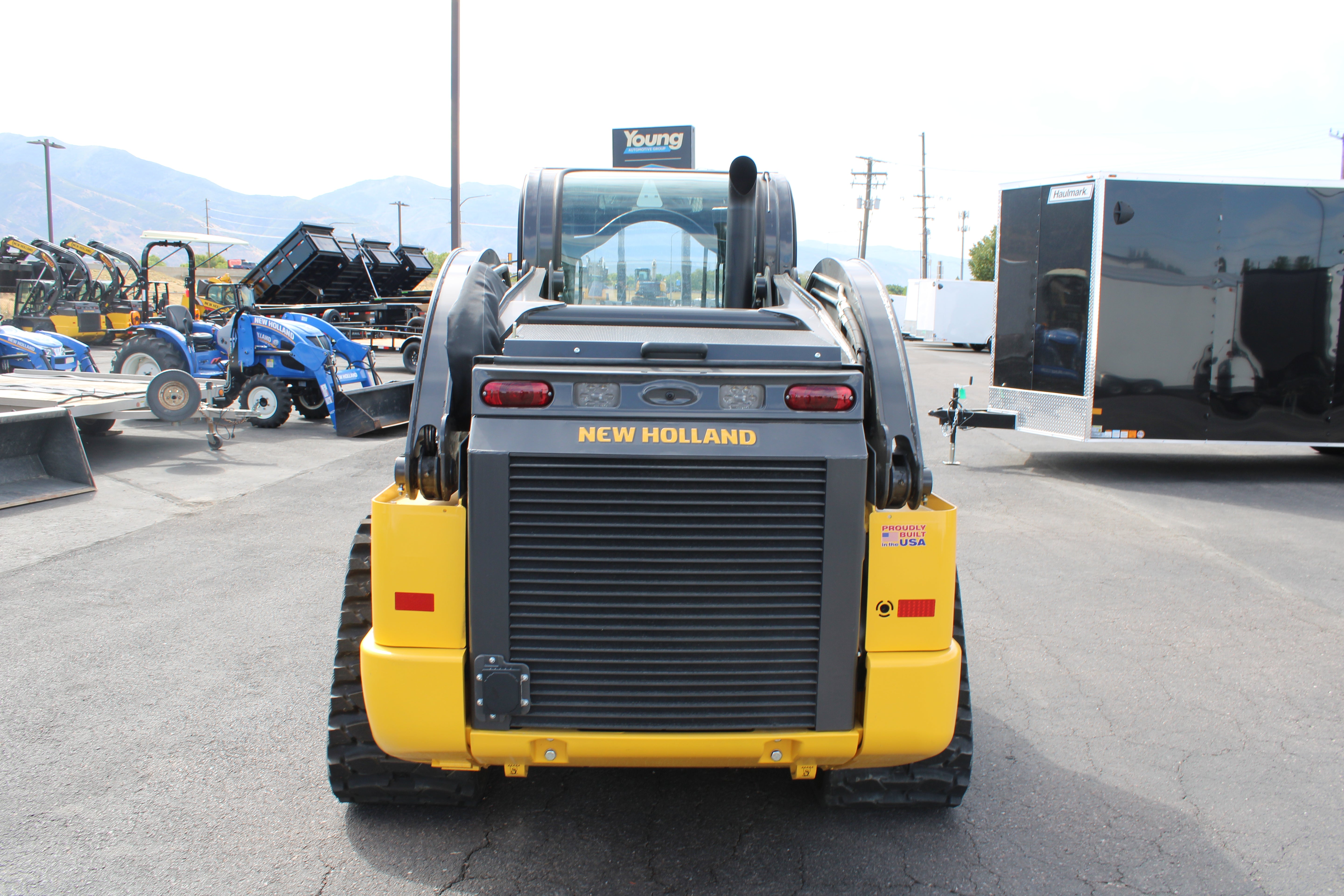 New Holland Skidsteer C345