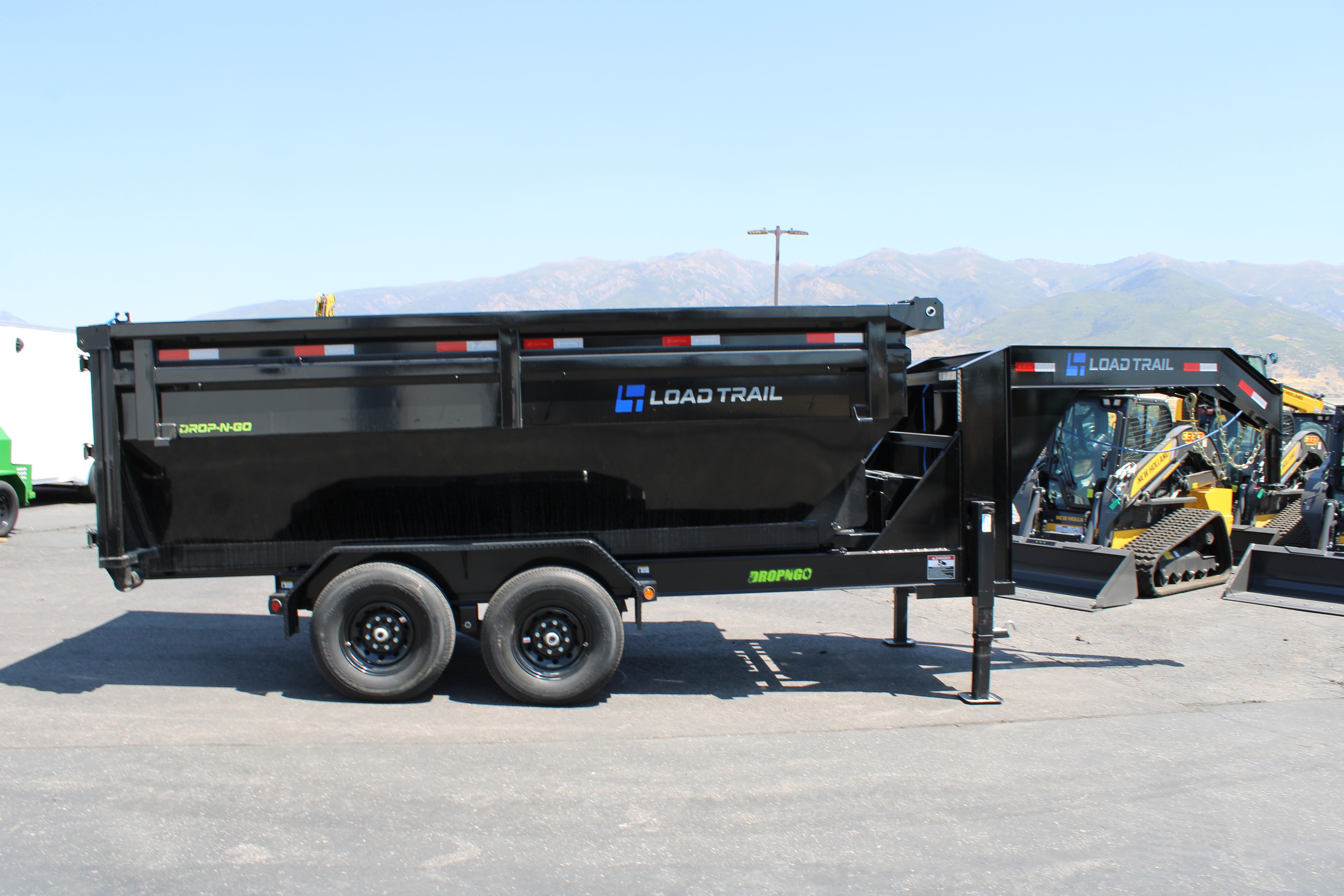 Load Trail 83" x 14 Dump and Go BIN