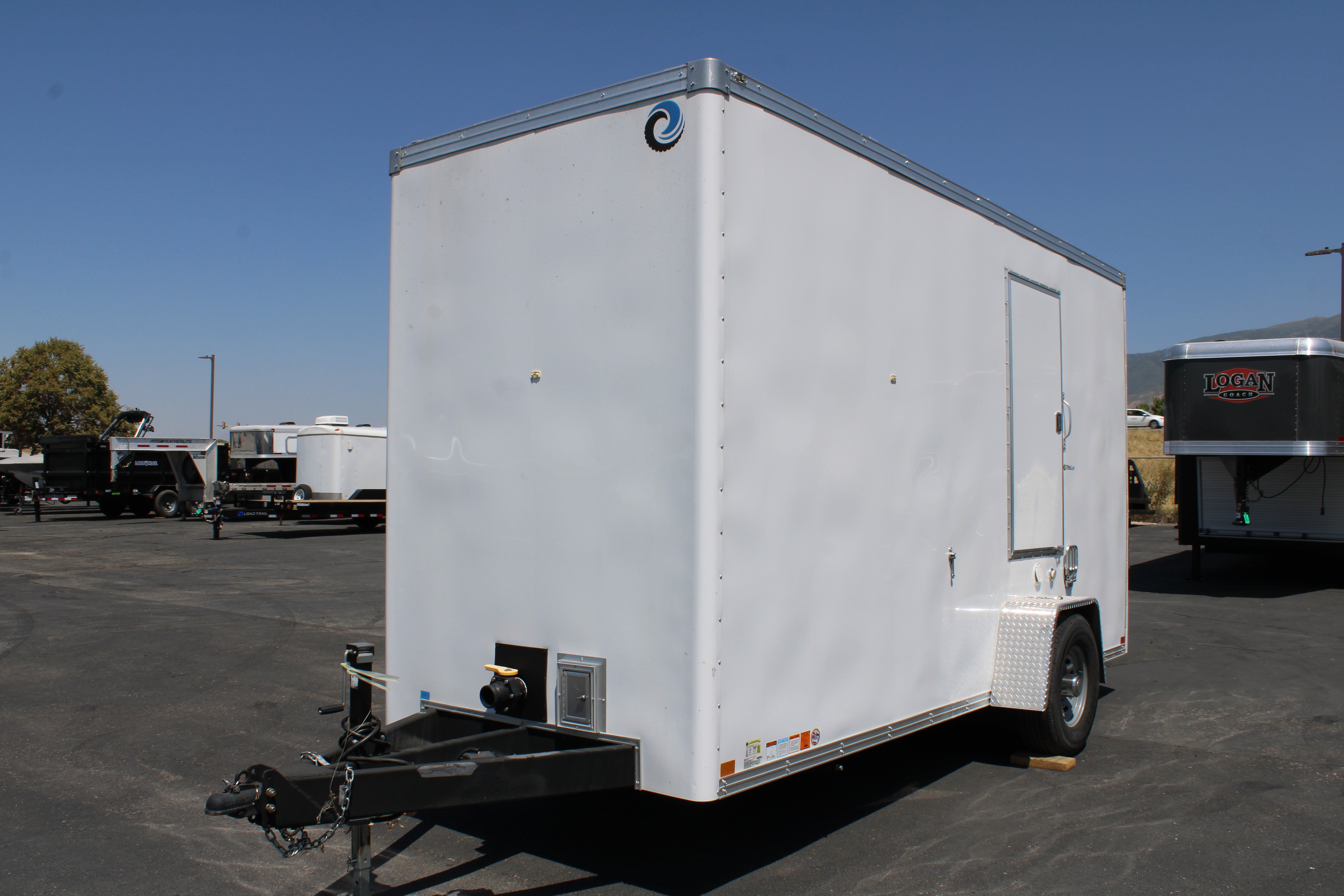 Used Wells Cargo 3 Stall UltraLav Trailer