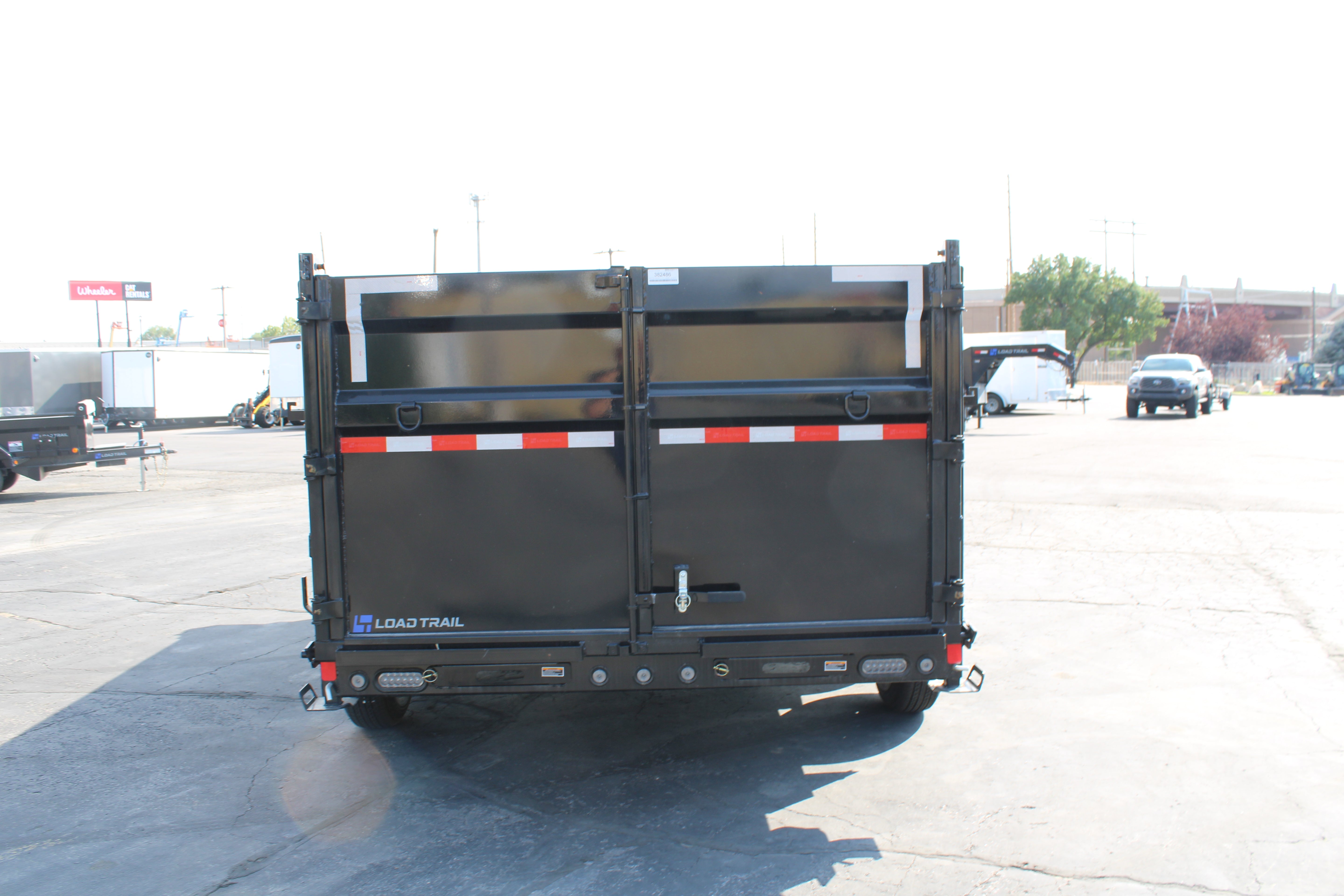 LoadTrail 14' Dump Trailer