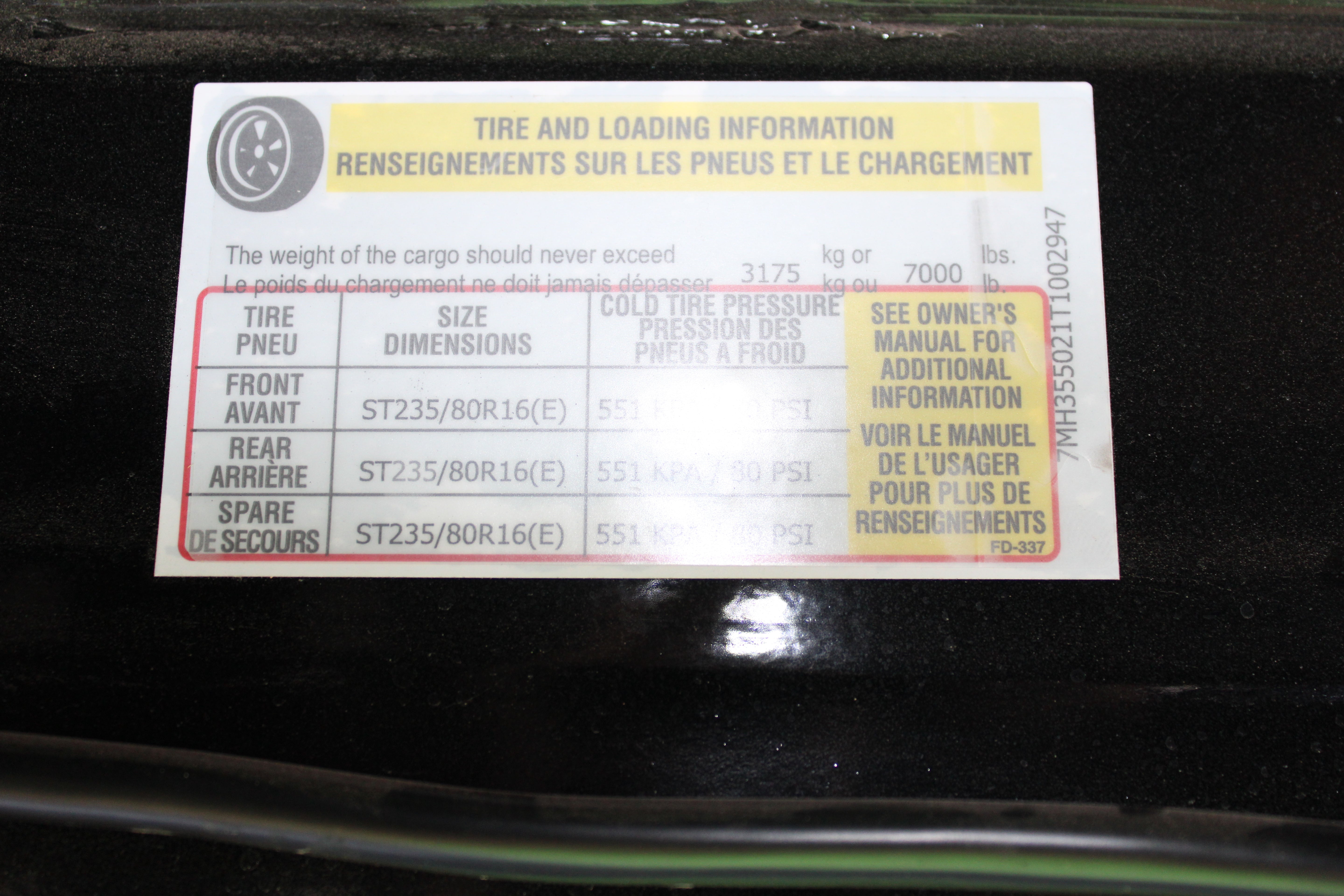 Bison Ranger 7411.S Horse Trailer w/Living Quarters