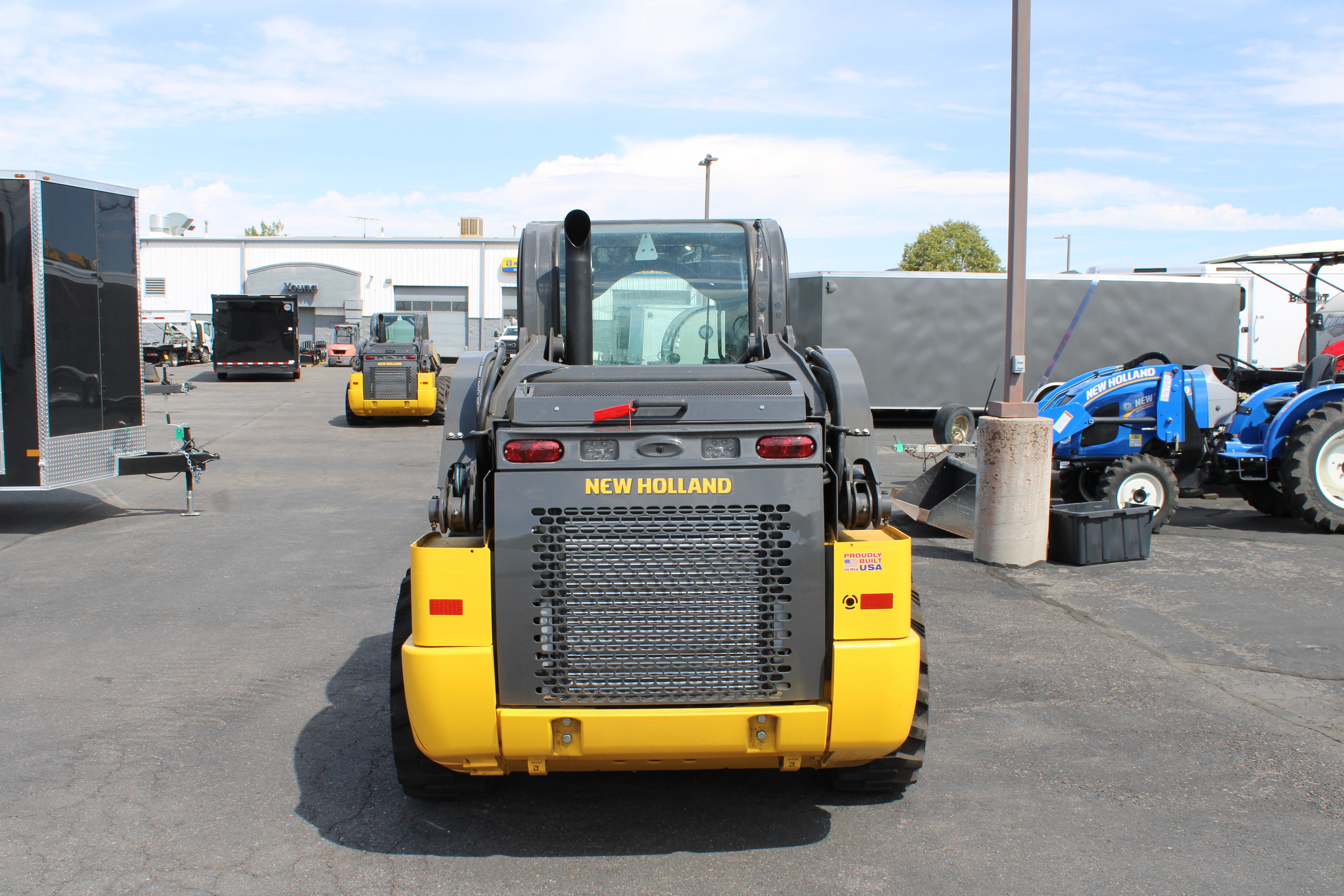New Holland L320
