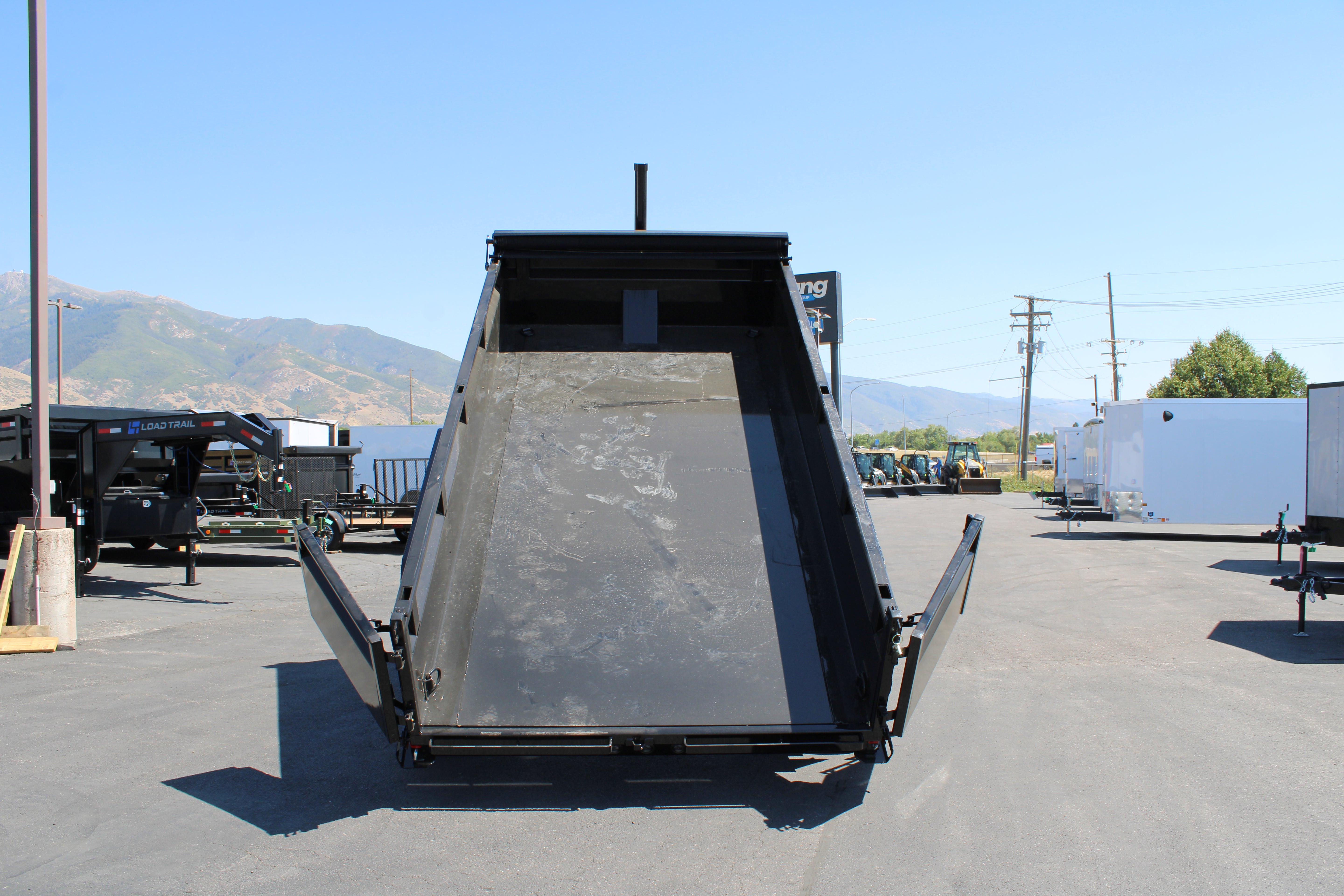 Load Trail 83" x 14 Dump Trailer
