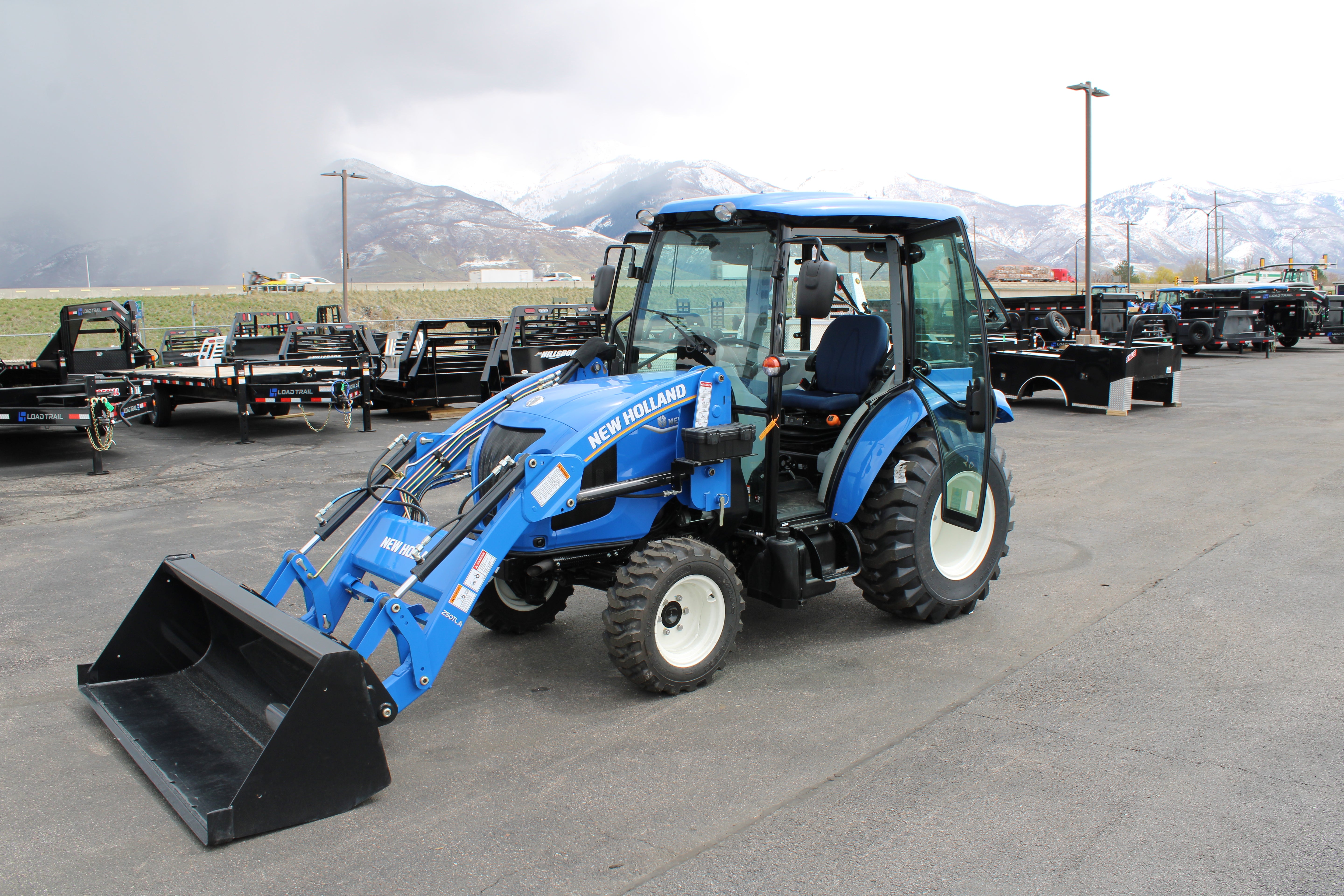 New Holland Boomer 40 Tractor