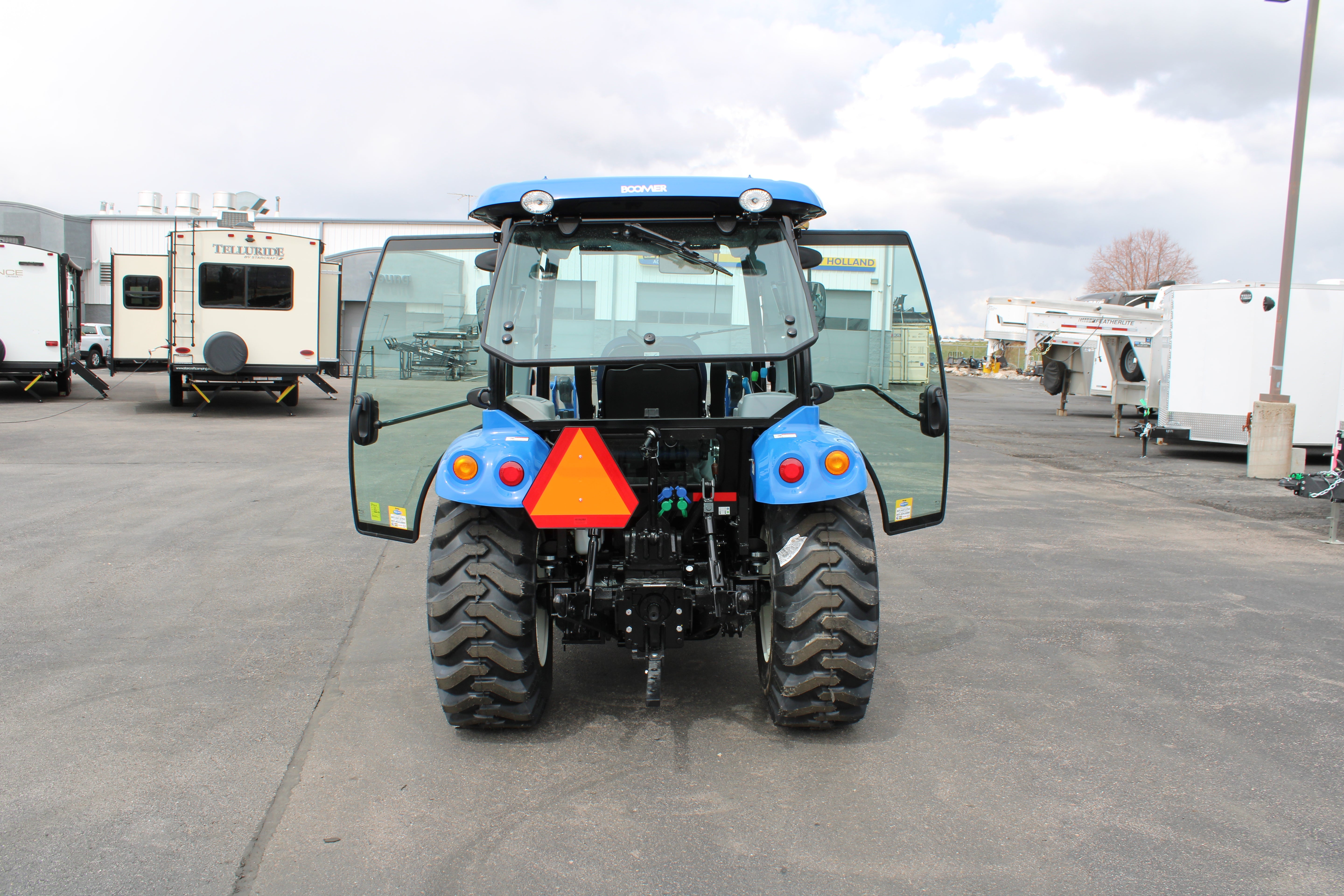 New Holland Boomer 40 Tractor