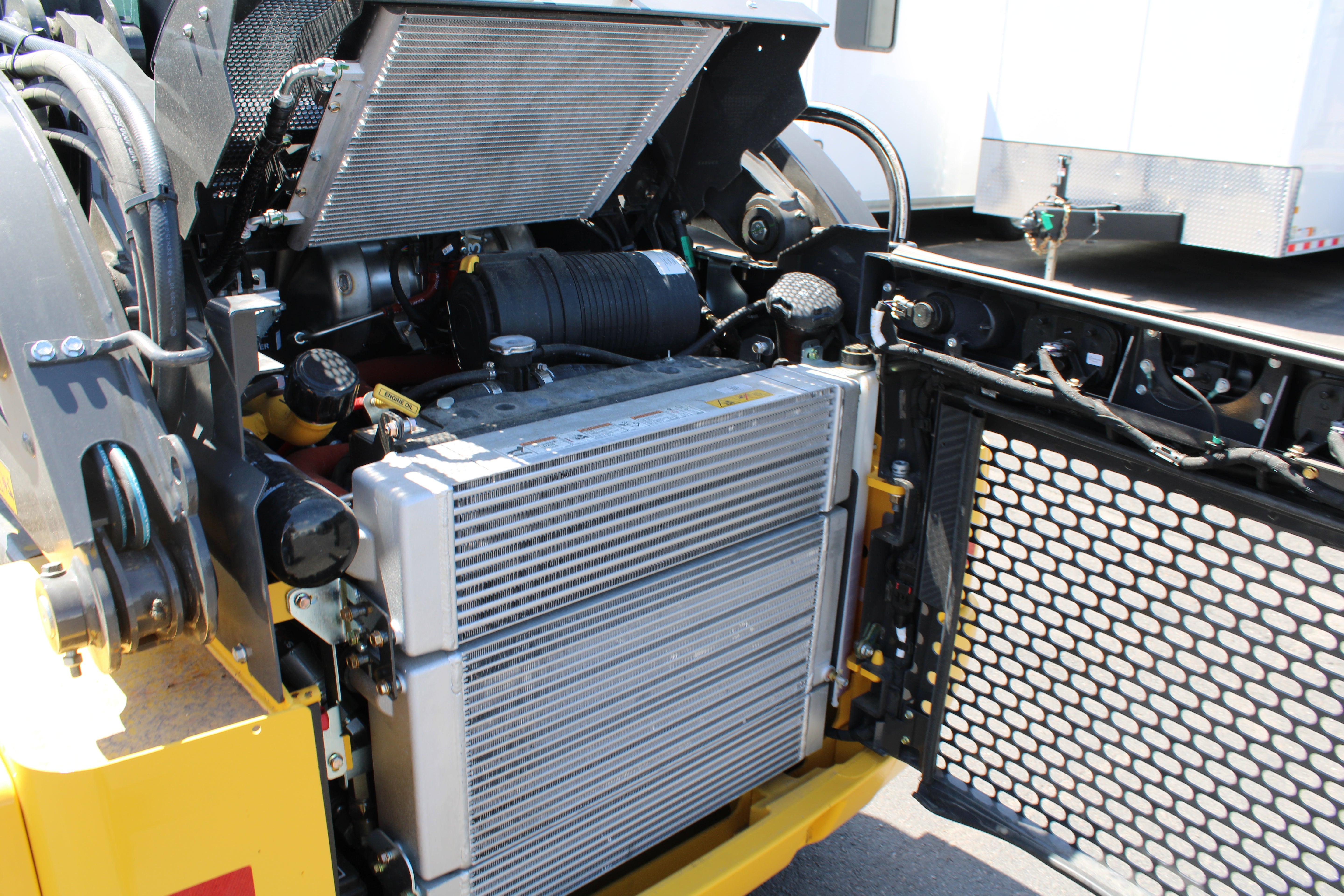 New Holland C330 Skidsteer