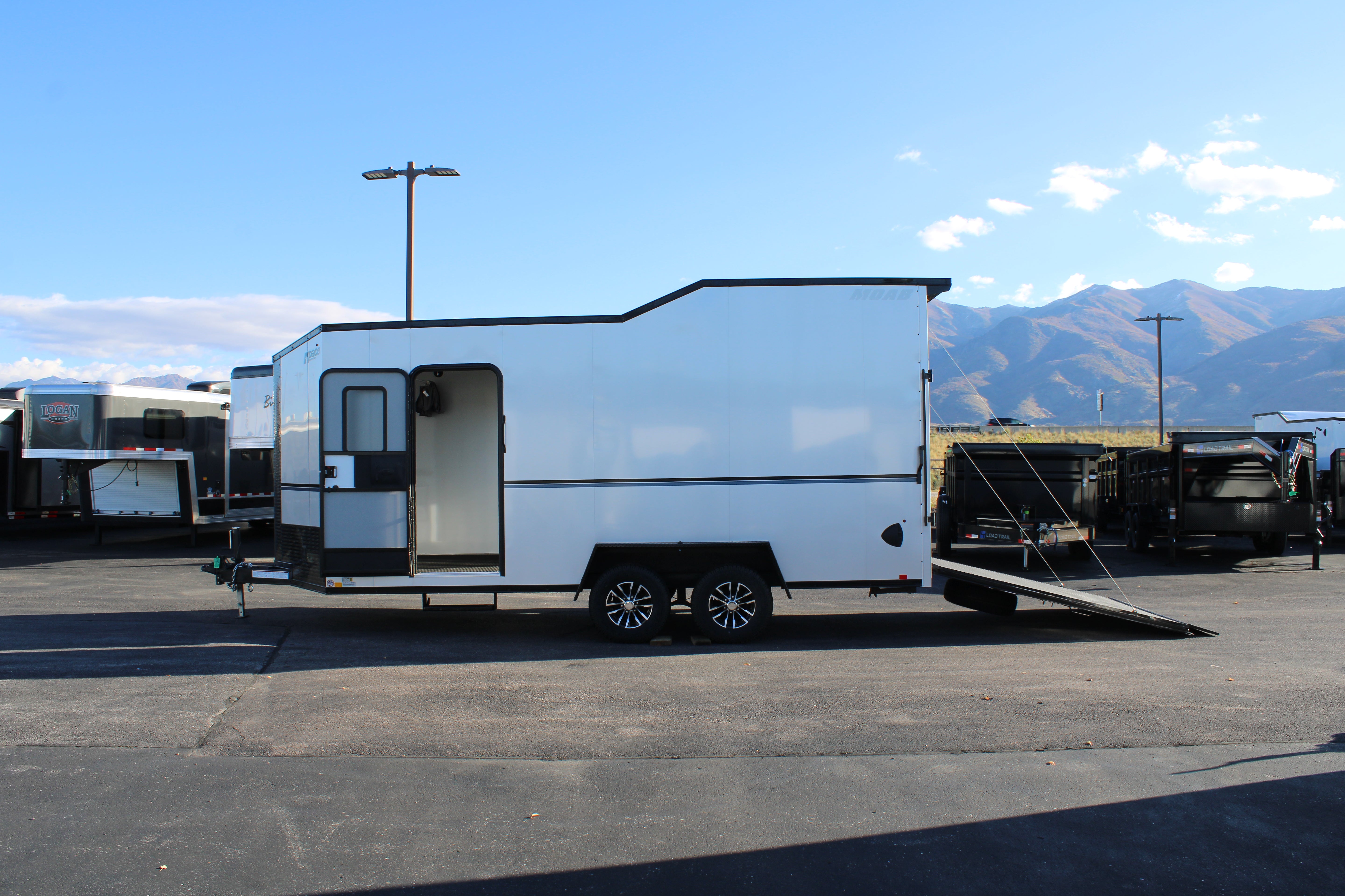 Pace 7.5 x 18 Enclosed Trailer