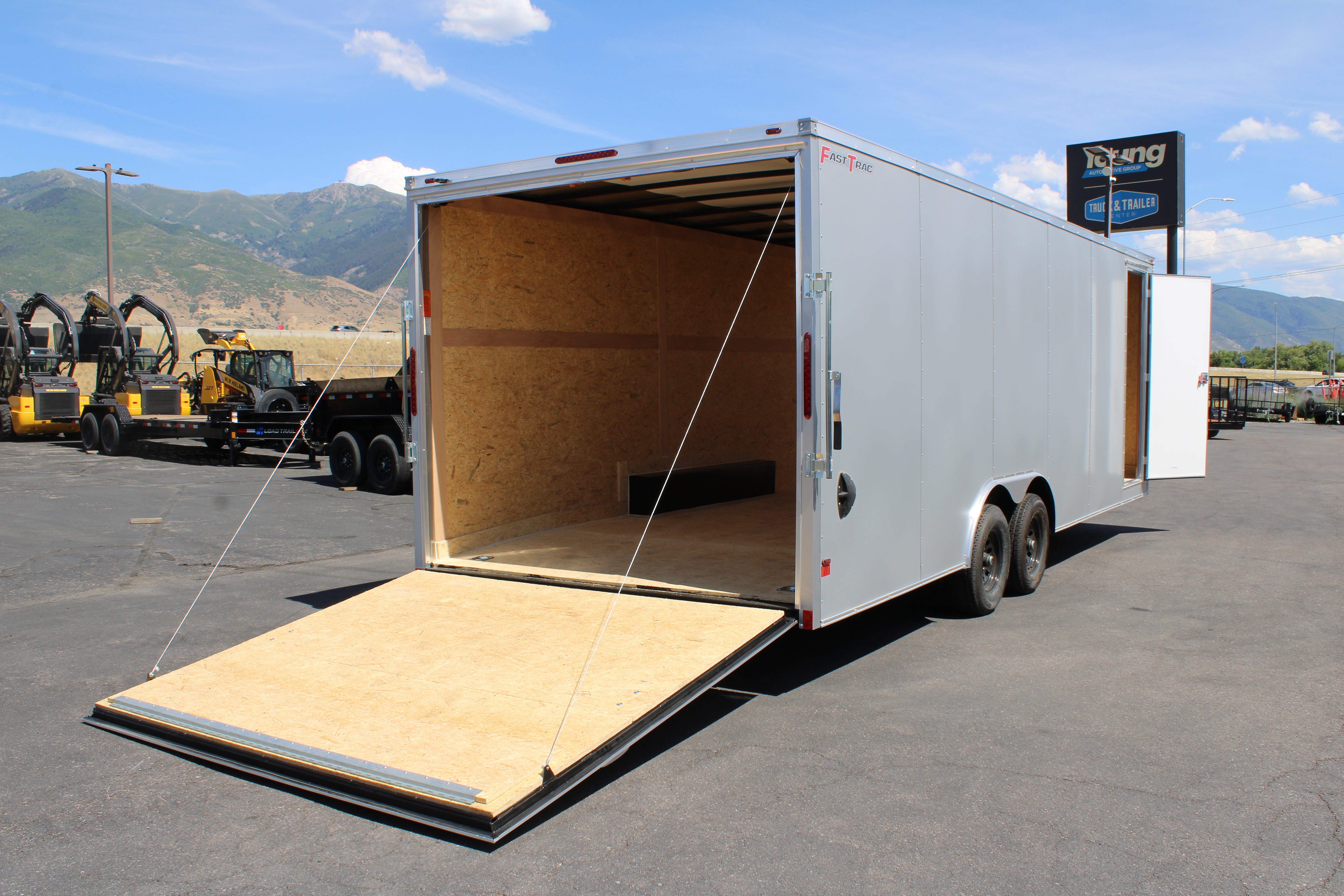 Wells Cargo 24' Enclosed