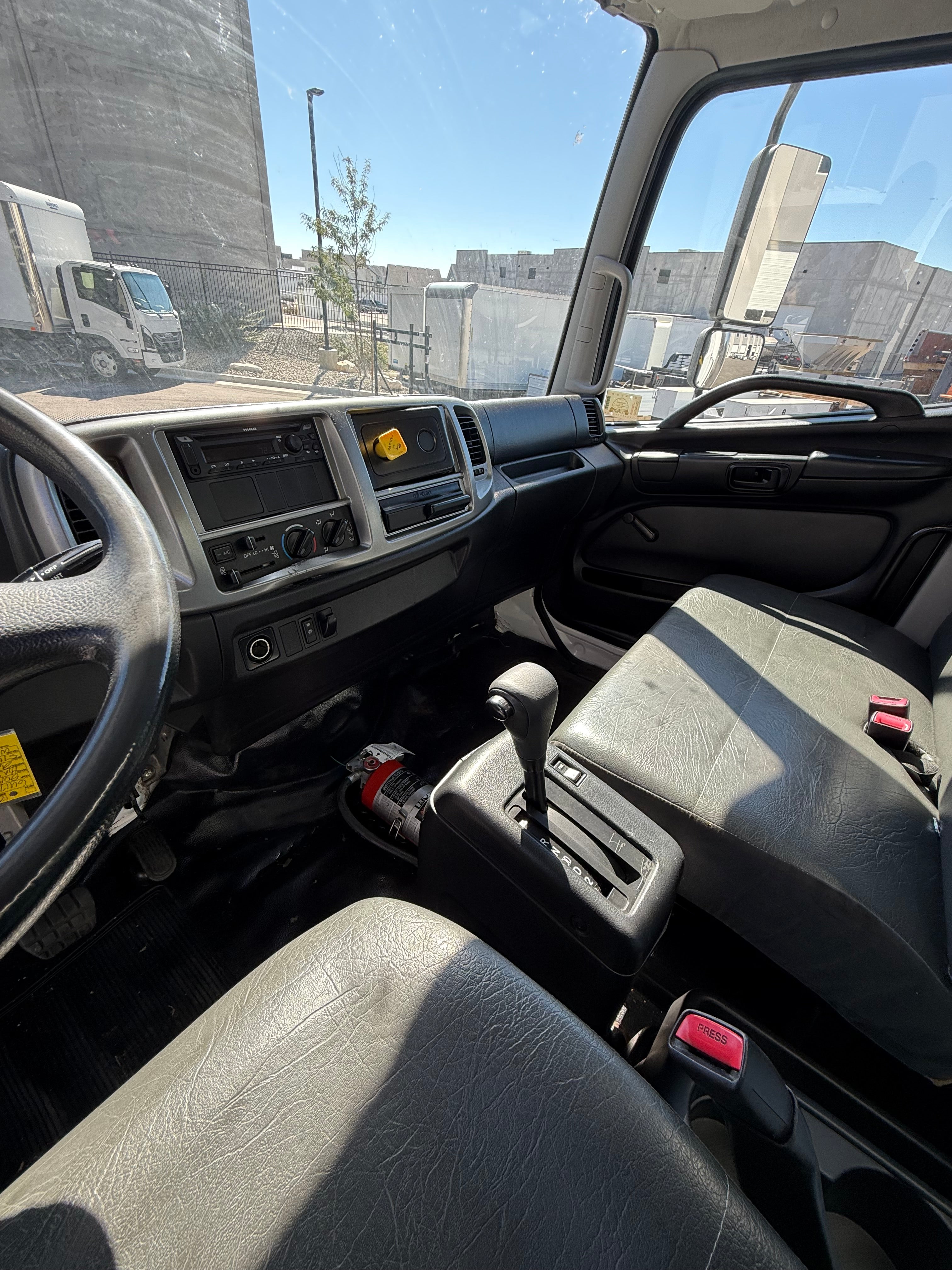 USED 2019 HINO 268A 26,000 GVW 26' BOX TRUCK