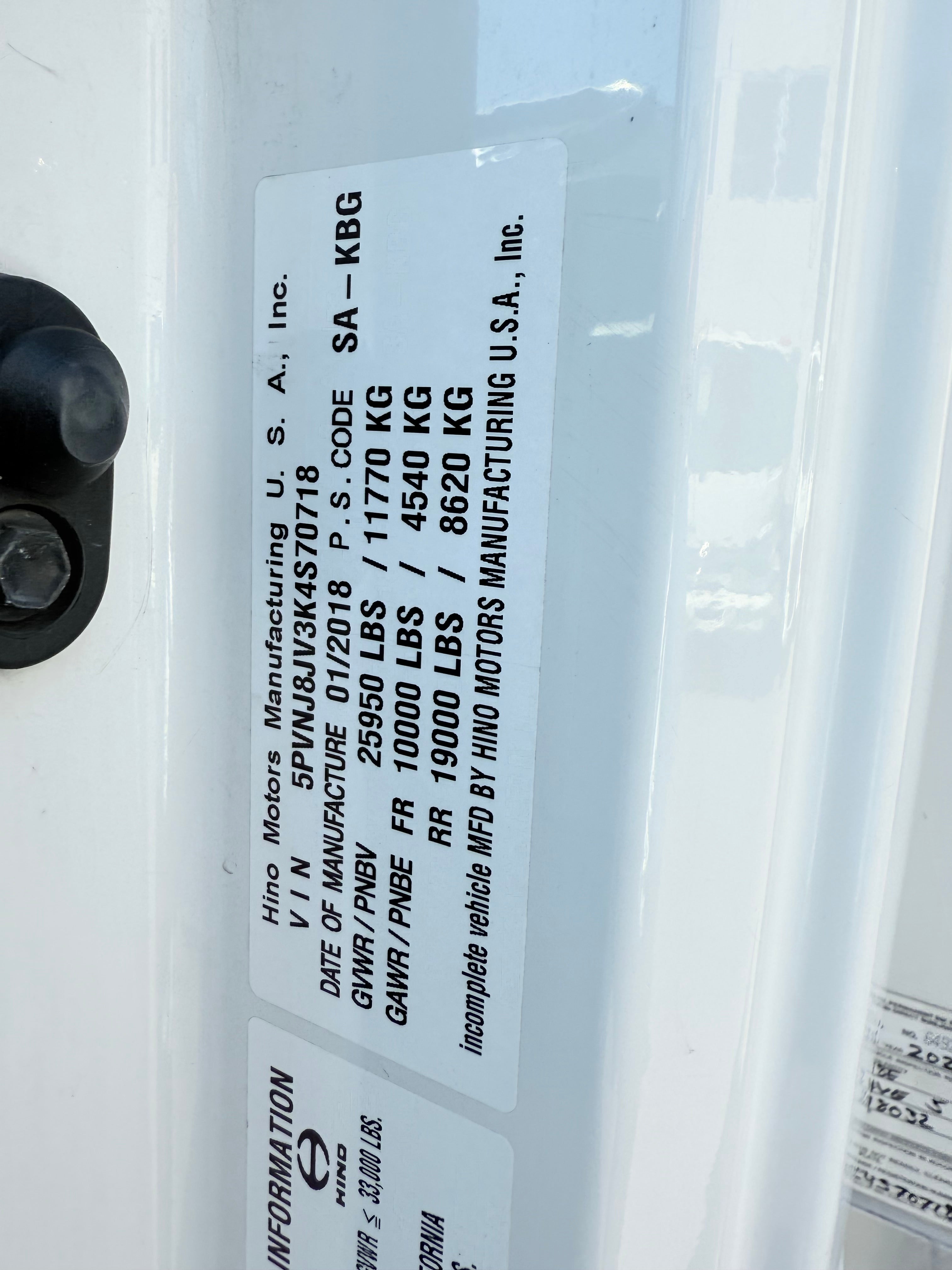 USED 2019 HINO 268A 26,000 GVW 26' BOX TRUCK