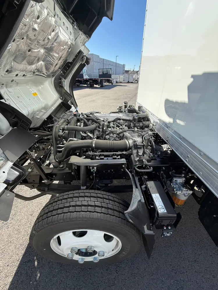 2025 Isuzu NRR Diesel 16’ Box Truck With Liftgate Truck