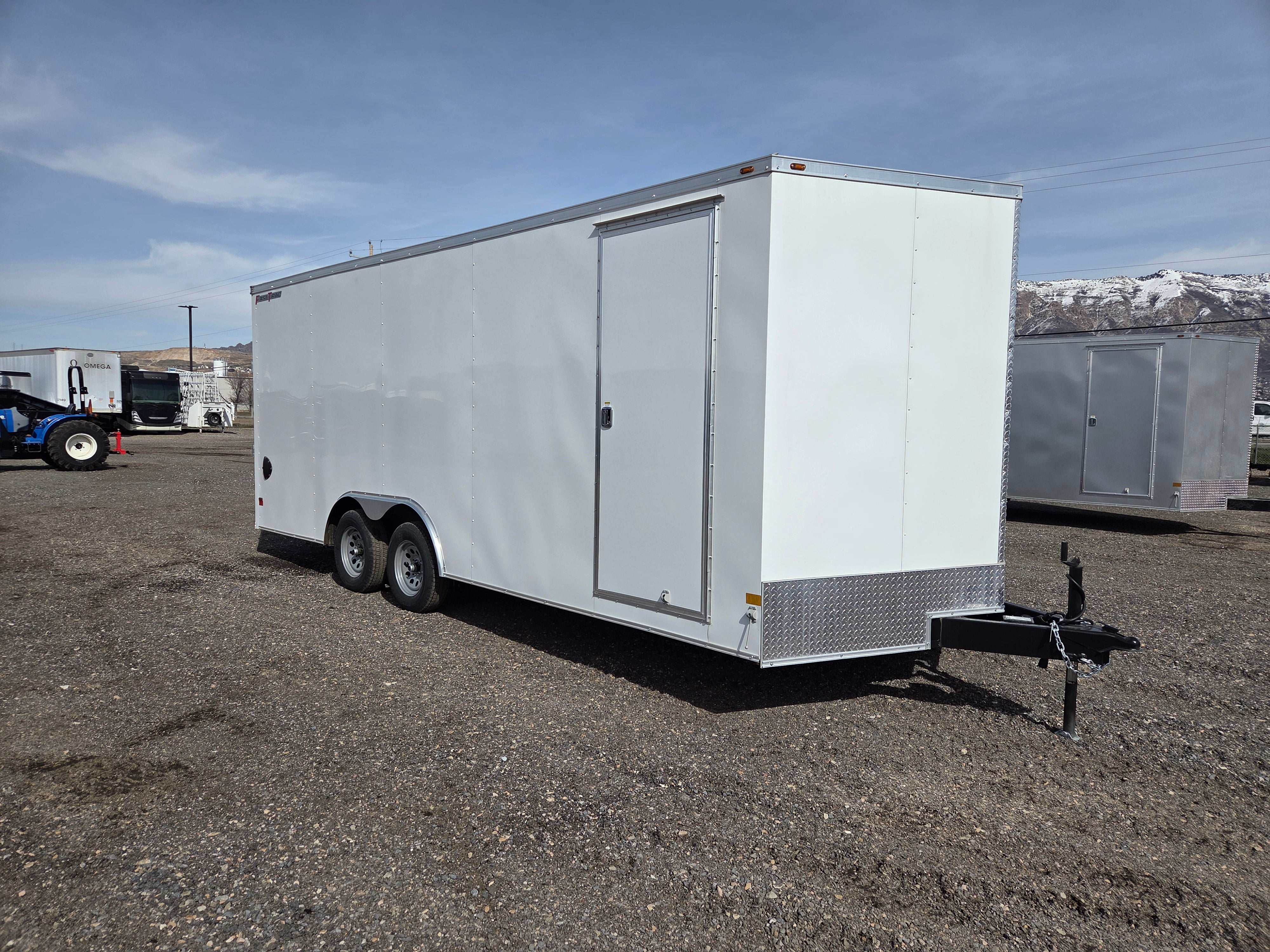 Wells Cargo 20' ENCLOSED TRAILER