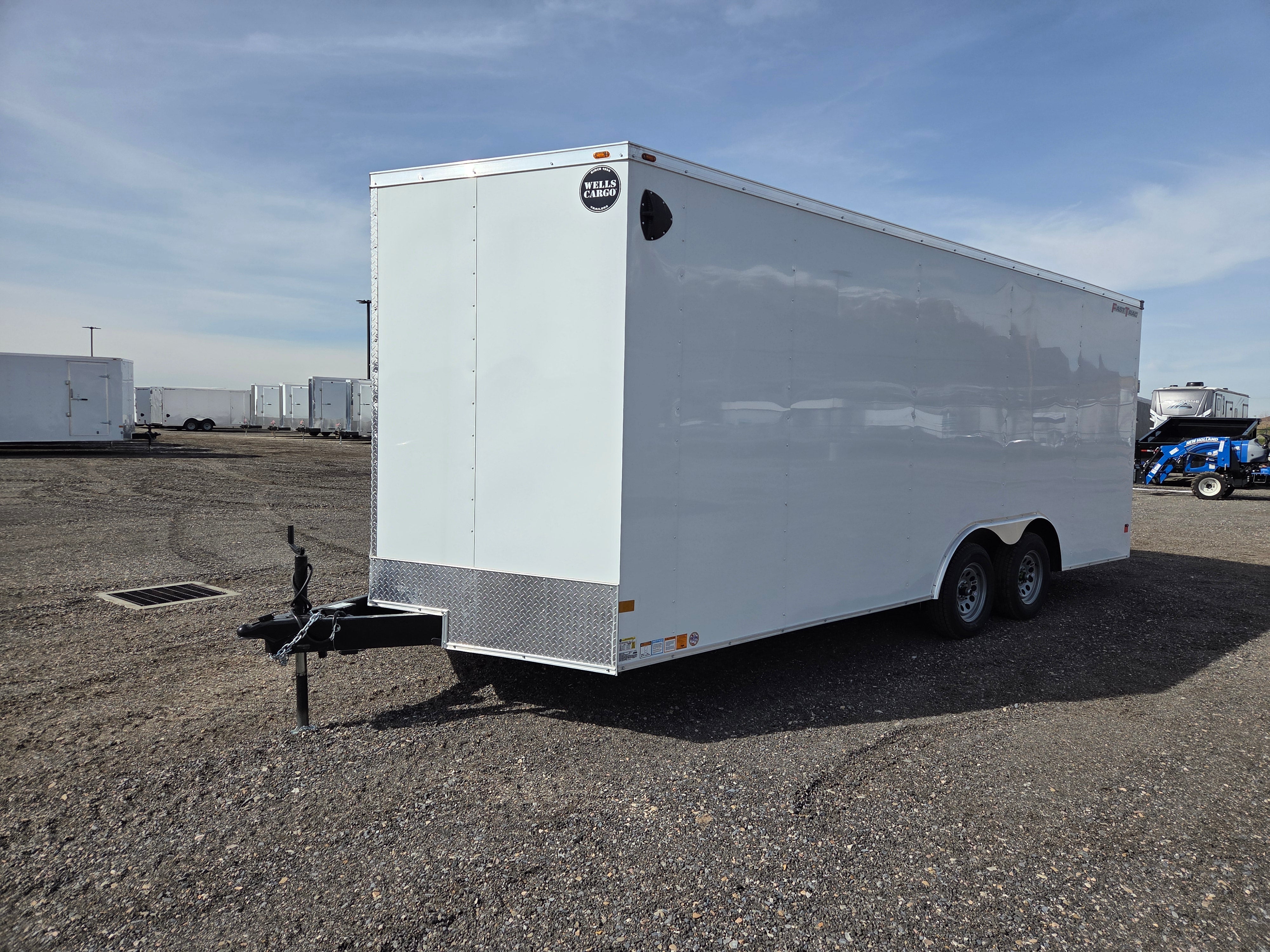 Wells Cargo 20' ENCLOSED TRAILER