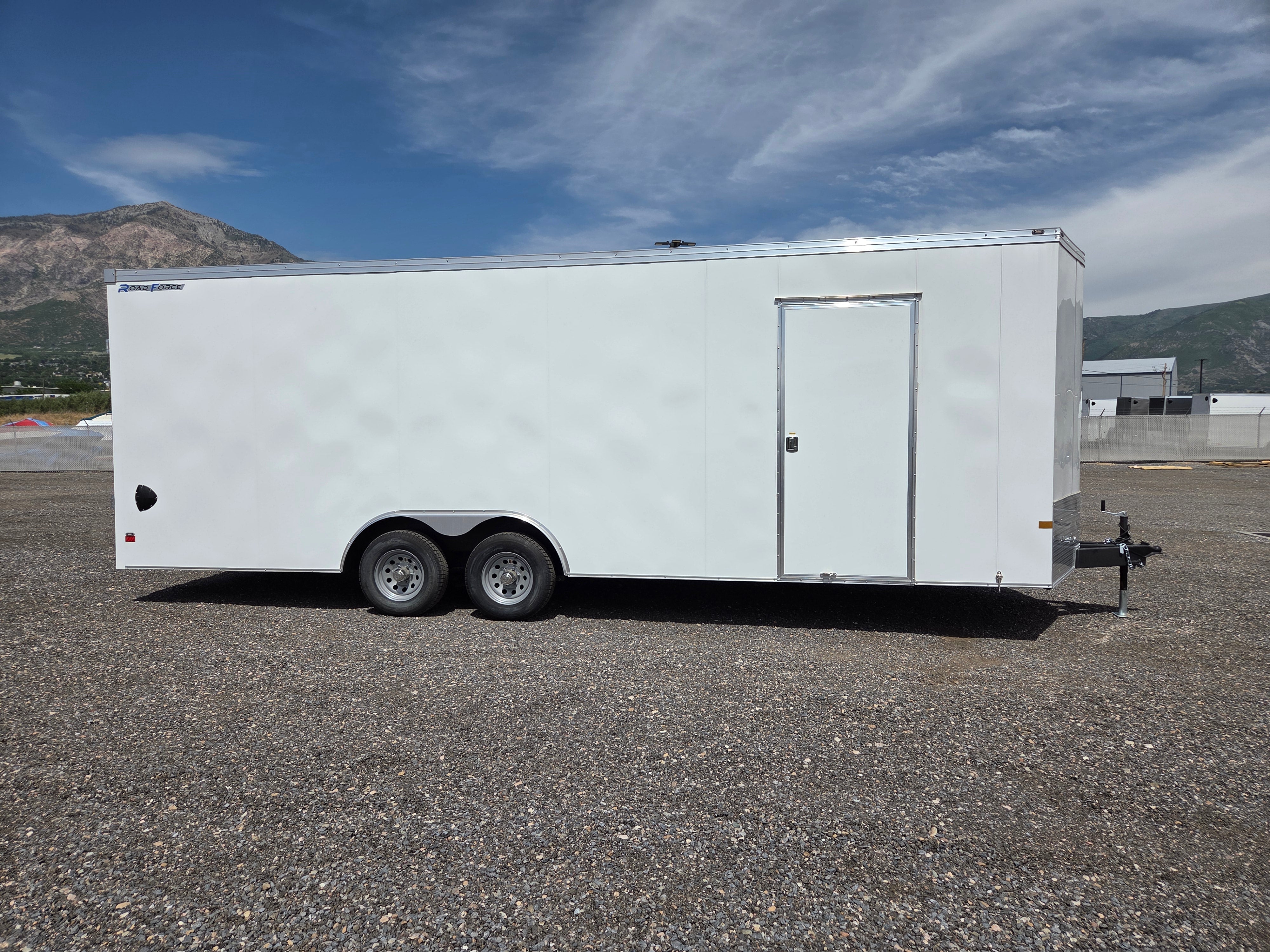 Wells Cargo RFV8524T3 8.5' x 24' Enclosed Trailer – Premium Cargo Toy Hauler