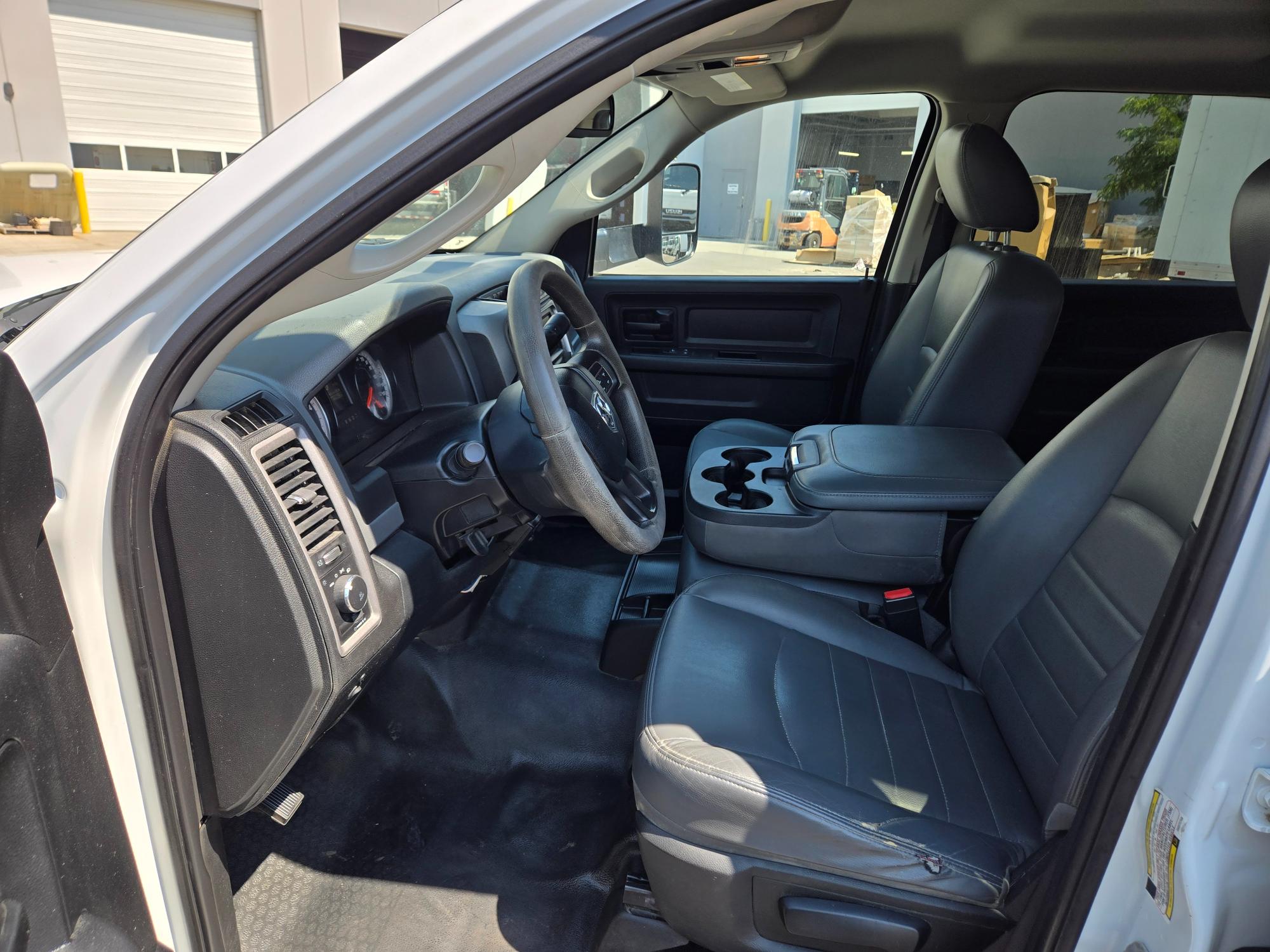 2016 RAM 4500 Crew Cab 12' Flat Bed 4 Wheel Drive