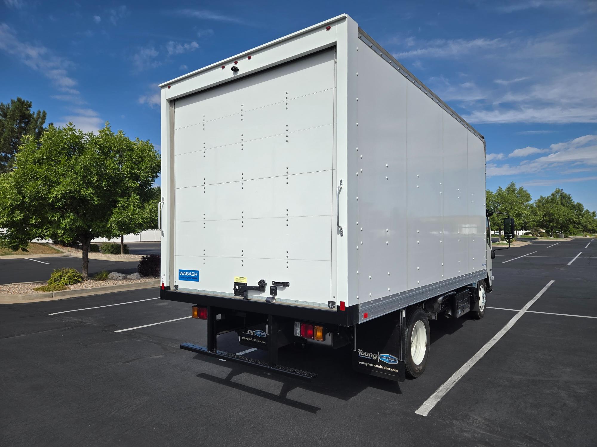 New 2027 Isuzu NRR Diesel 16' Box Truck
