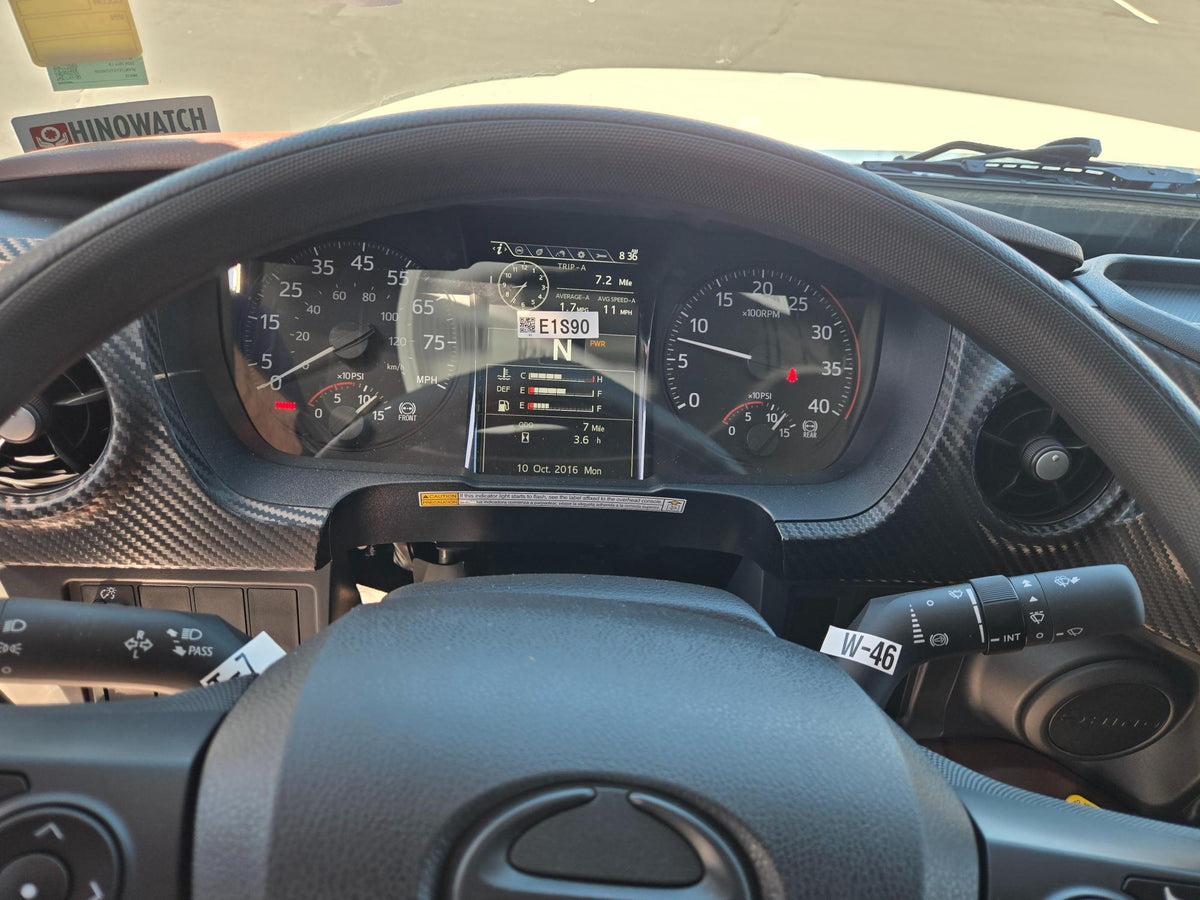 2026 Hino L6 Extended Cab 26' Box Truck with Liftgate