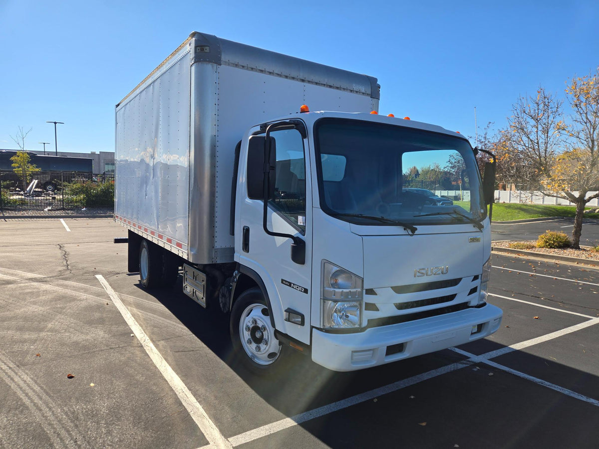 USED 2016 ISUZU NQR 16' BOX TRUCK