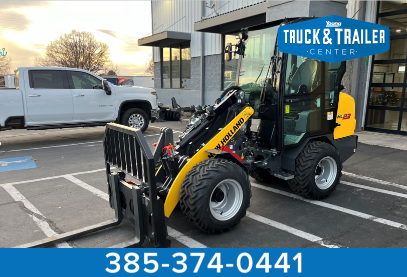 New Holland ML23 Small Articulating Loader