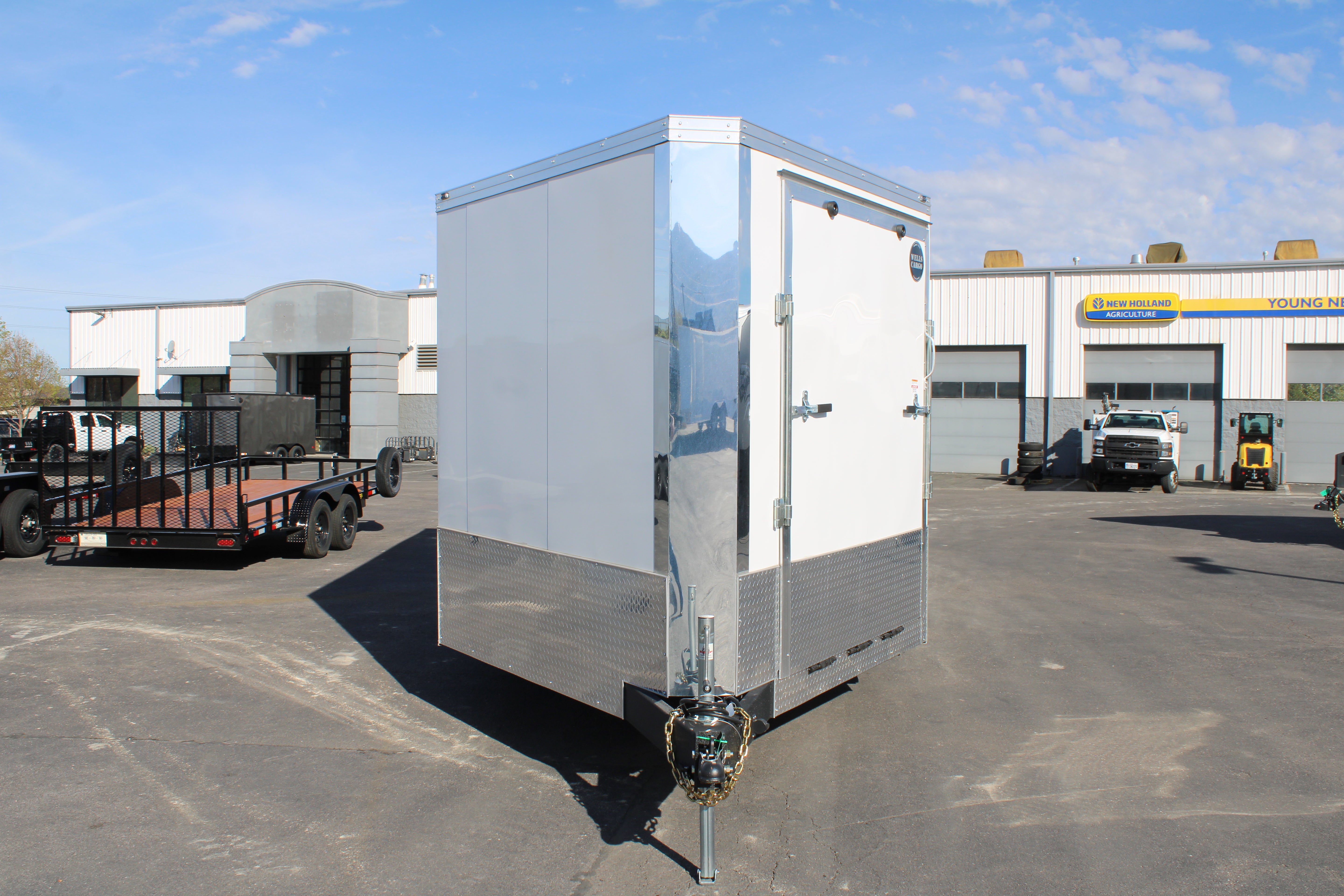 Wells Cargo 28' SxS Trailer