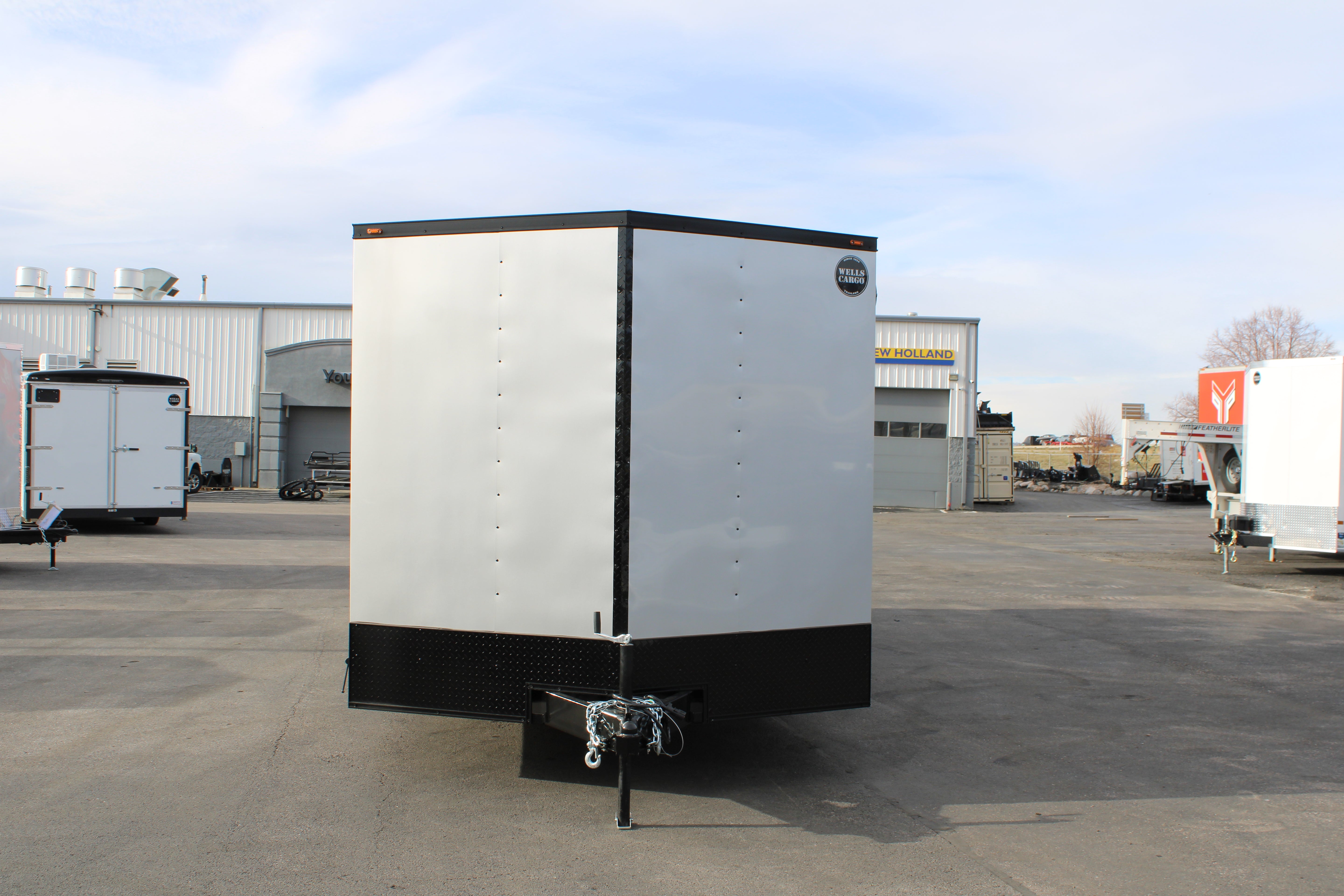 2025 Wells Cargo 8.5 x 24 Deluxe Enclosed Trailer