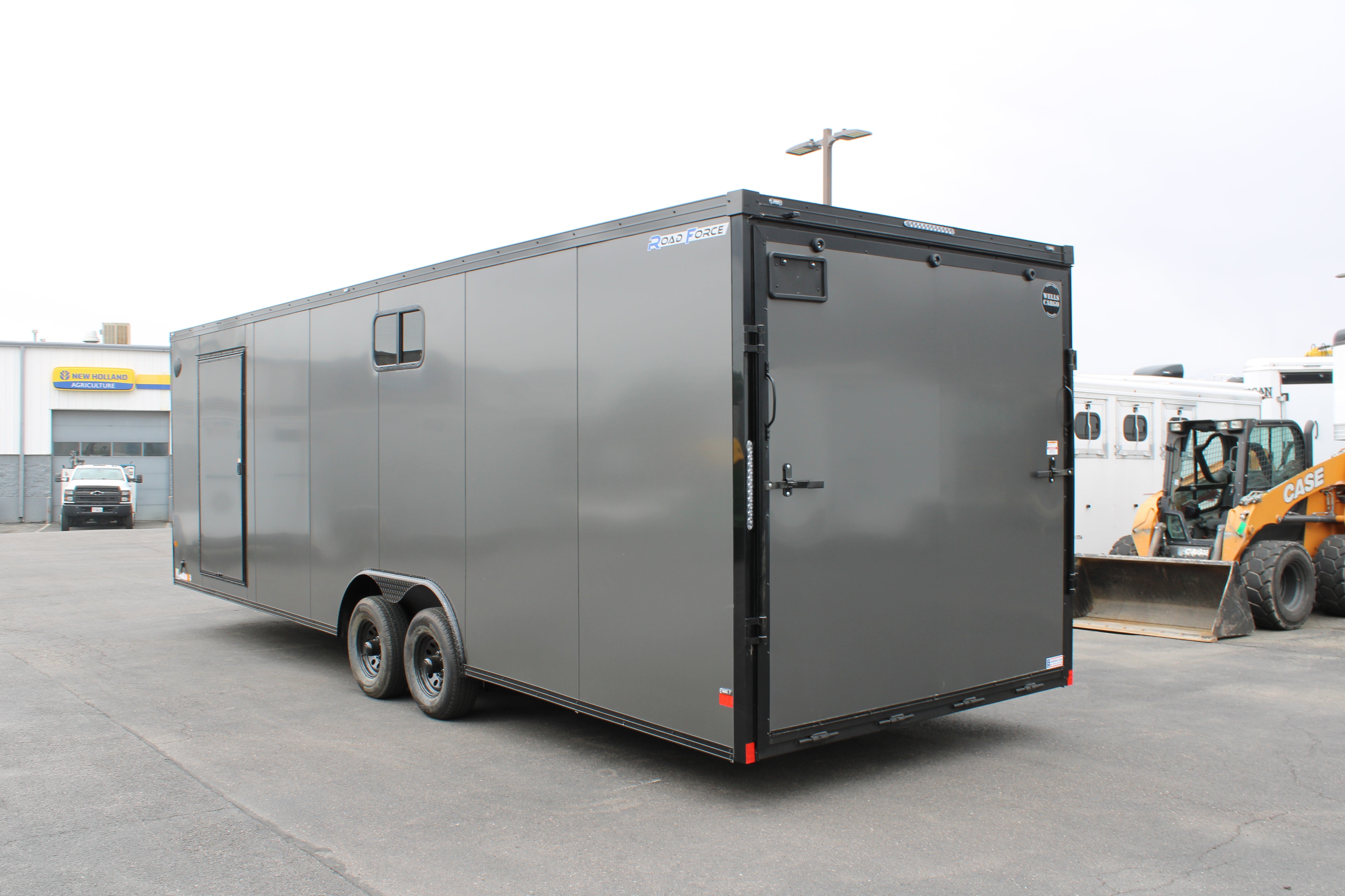 Wells Cargo 28' Enclosed