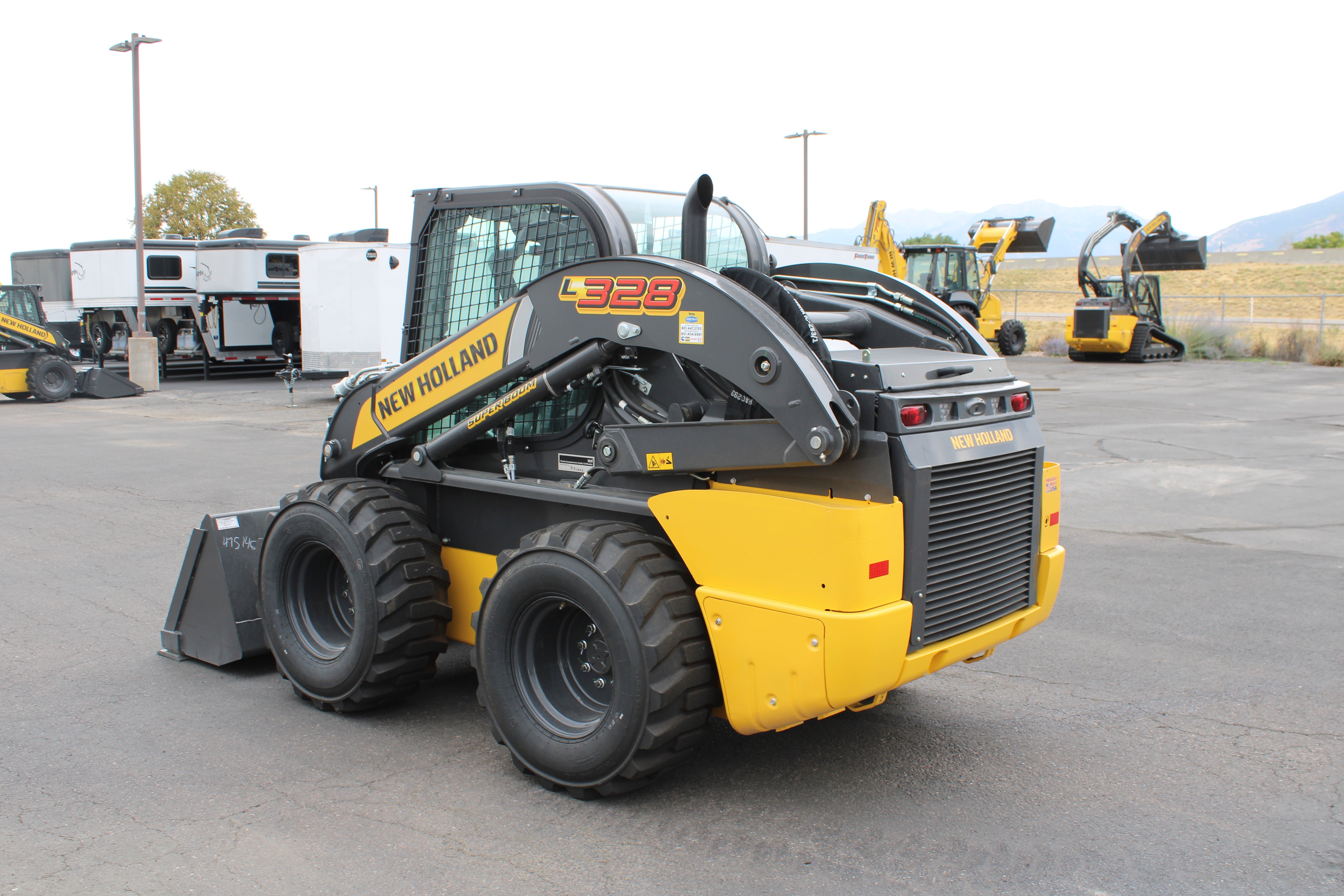 New Holland L328