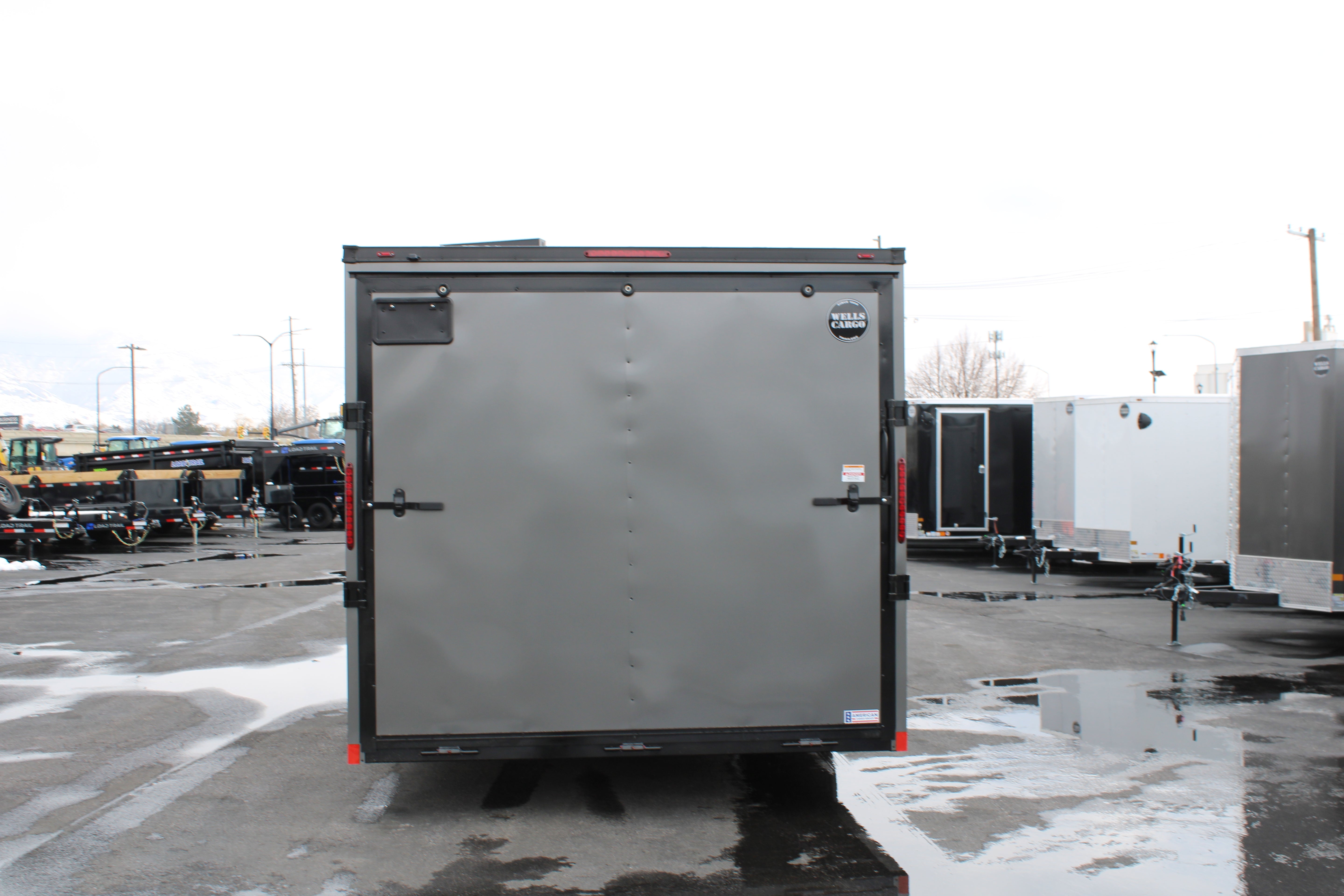 2025 Wells Cargo 8.5 x 24 Deluxe Enclosed Trailer