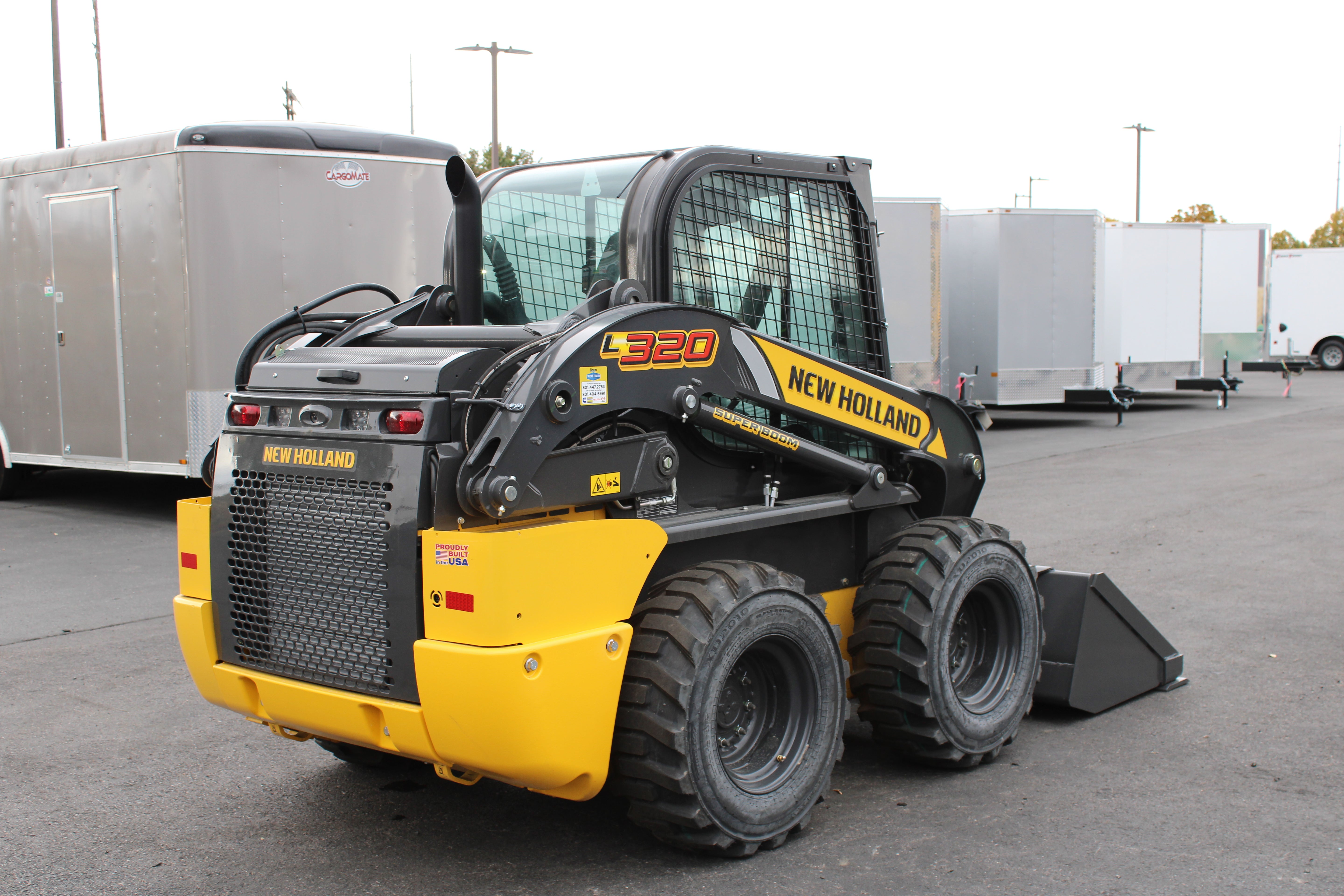 2024 New Holland Skidsteer L320