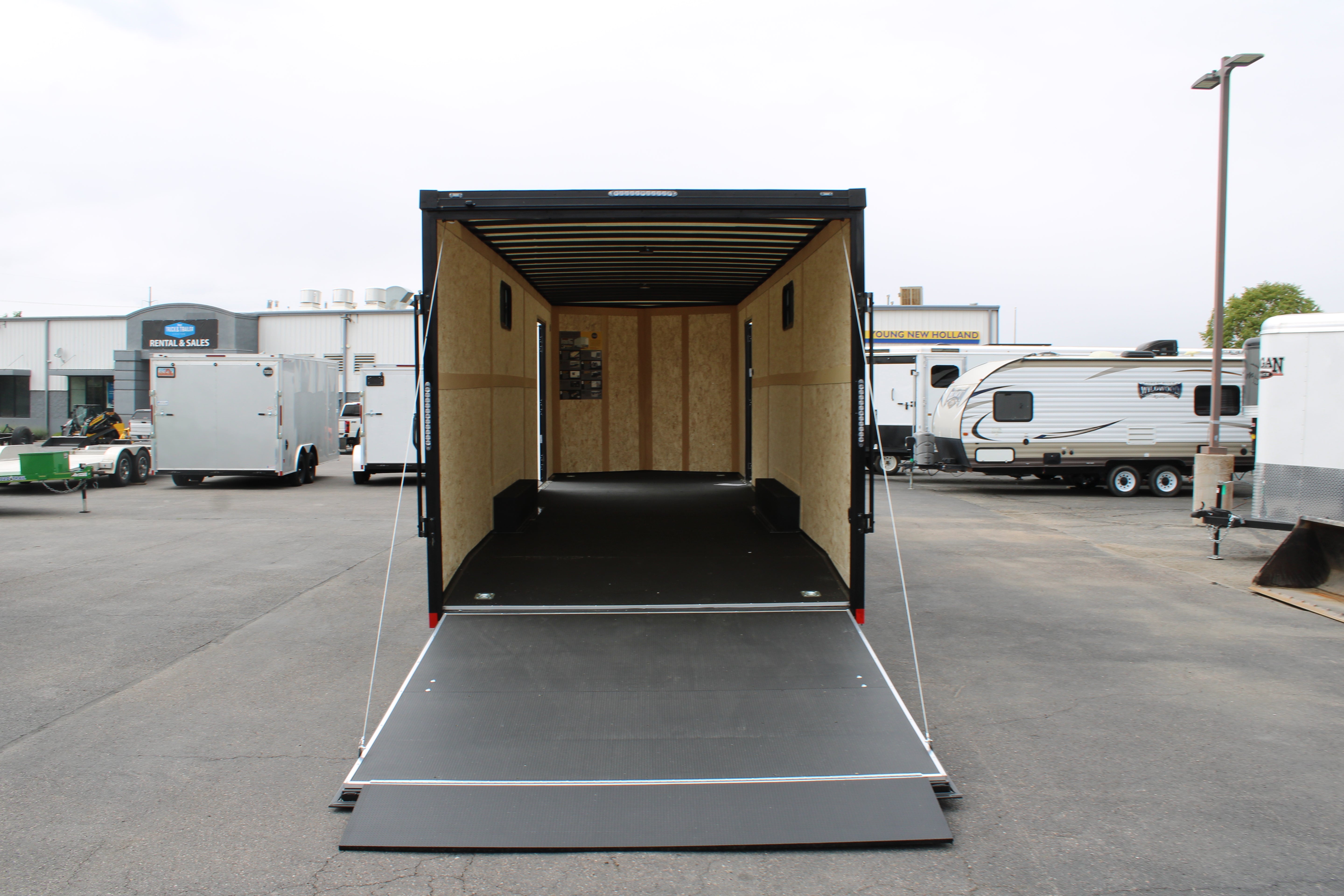 Wells Cargo 28' Enclosed