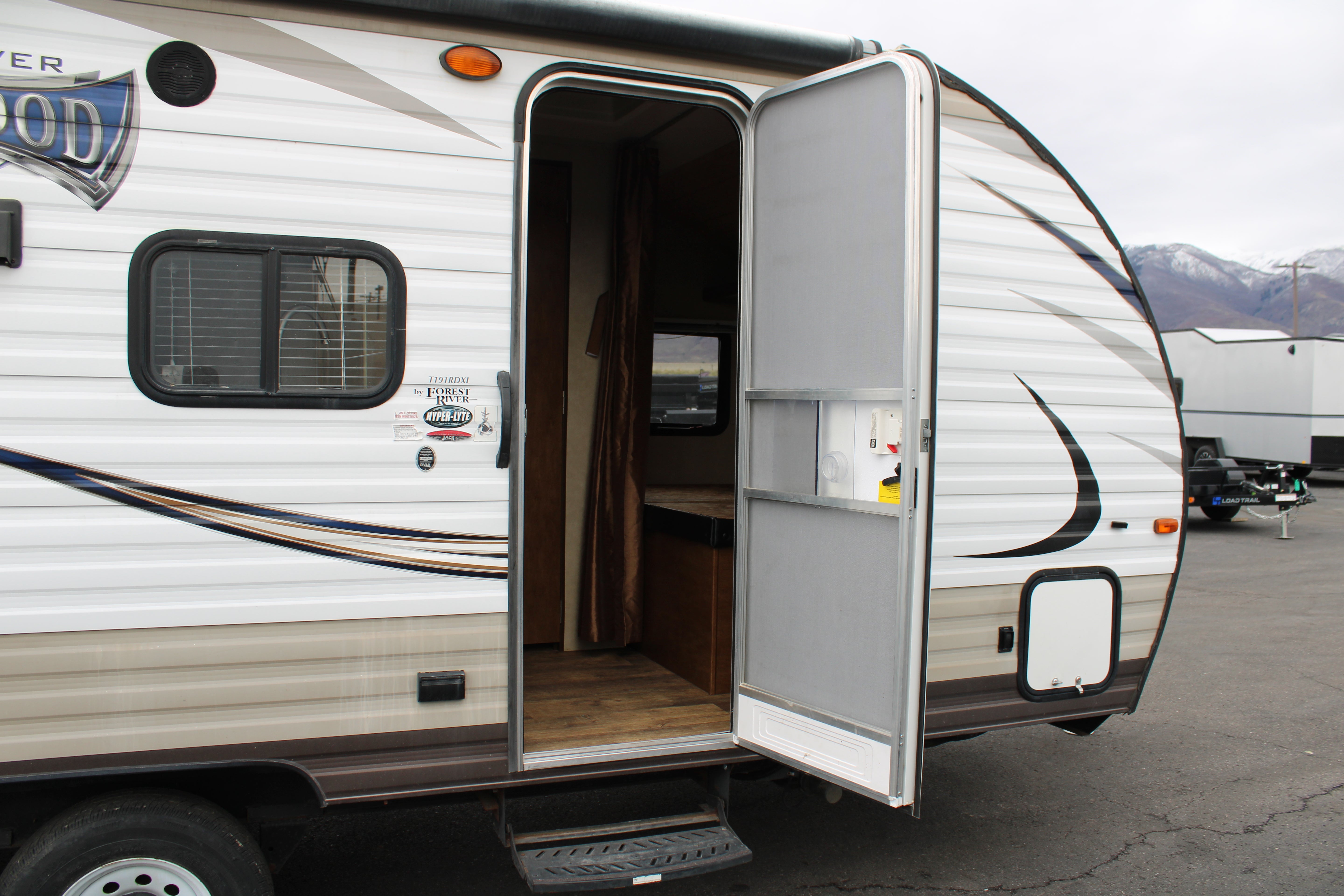 Used Wildwood Travel Trailer