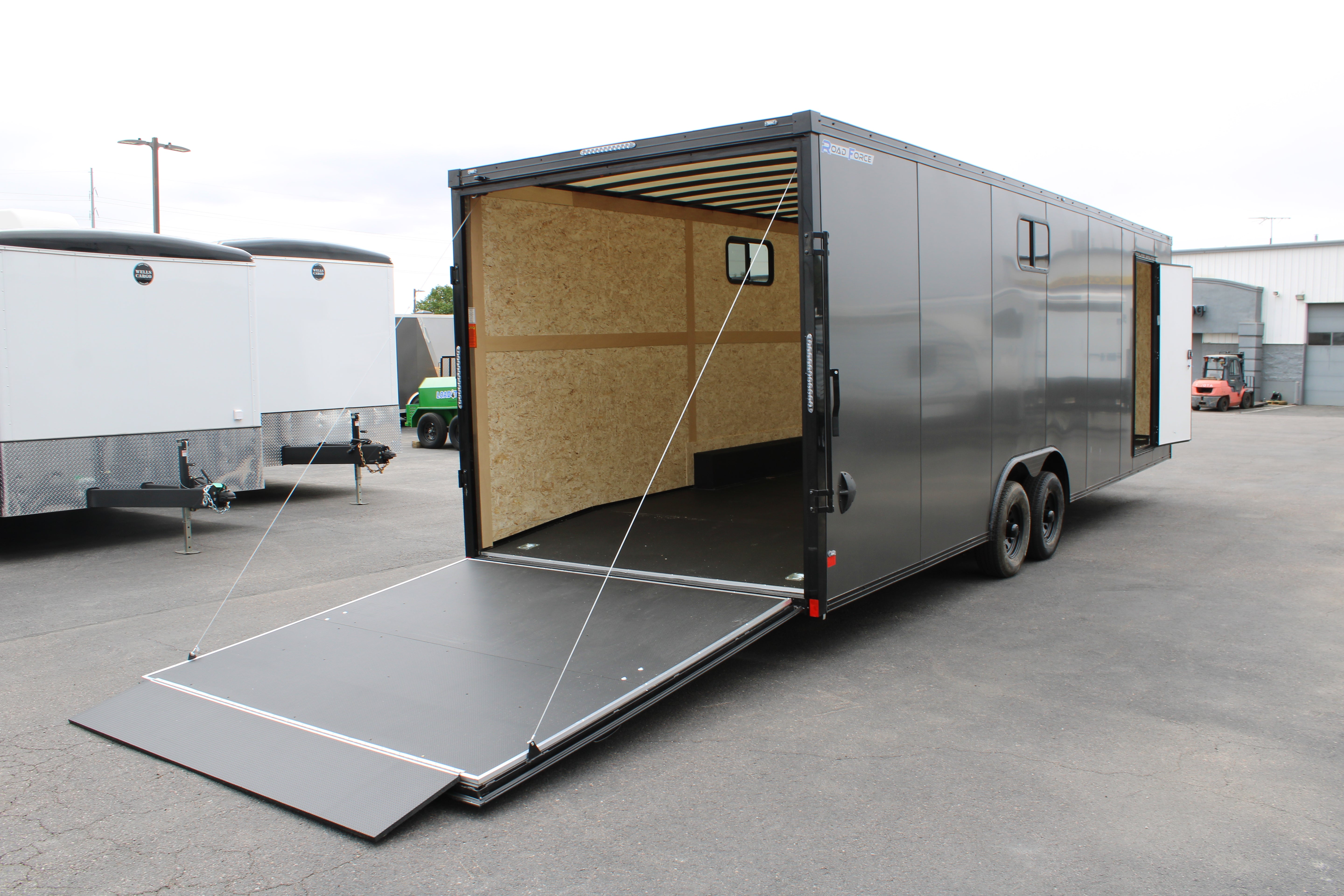 Wells Cargo 28' Enclosed